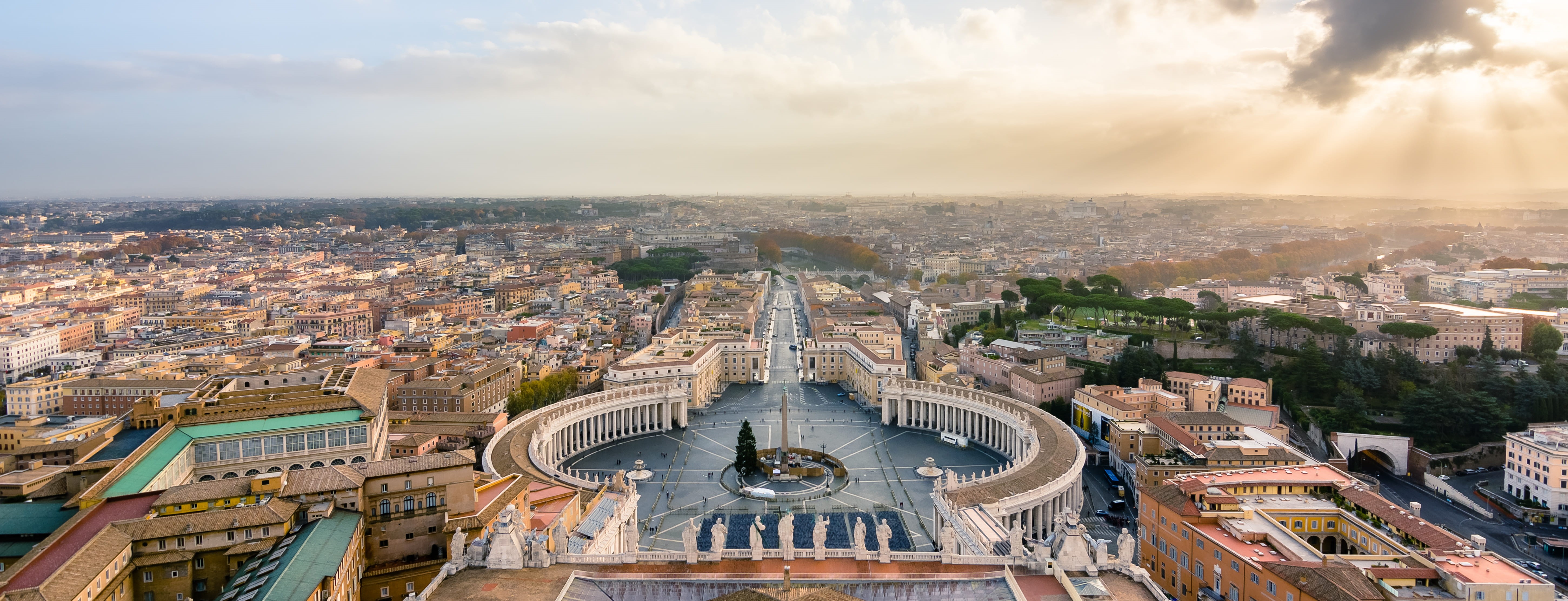 cathedral, travel destinations, residential district, urban, outdoors, history, 5K, città del vaticano, travel, neighborhood, sky, building exterior, crowd, HD Wallpaper