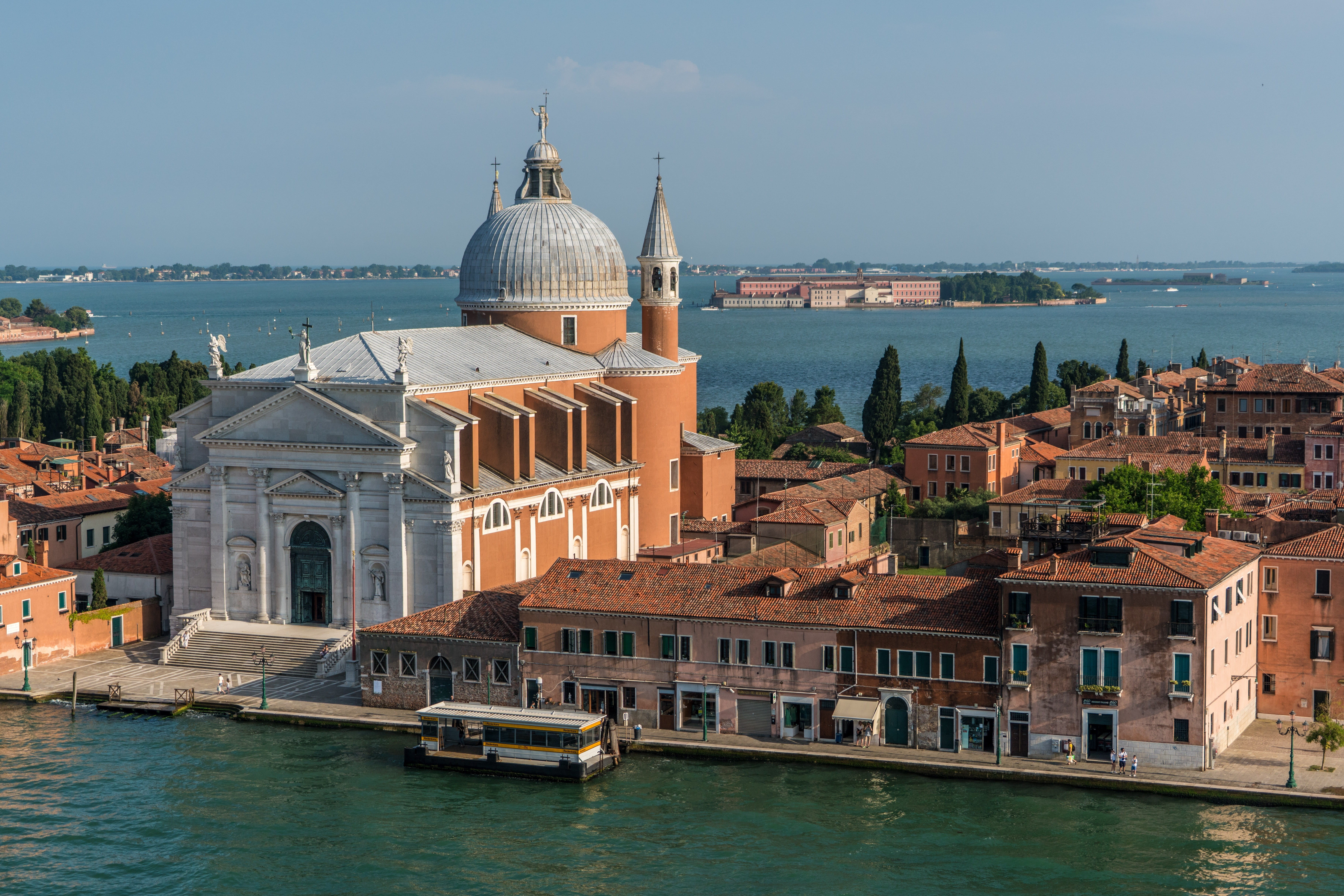 no people, europe, beige, town, belief, white, place of worship, nature, romantic, cathedral, landmark, spirituality, structure, Venetian, venice, mediterranean, HD Wallpaper