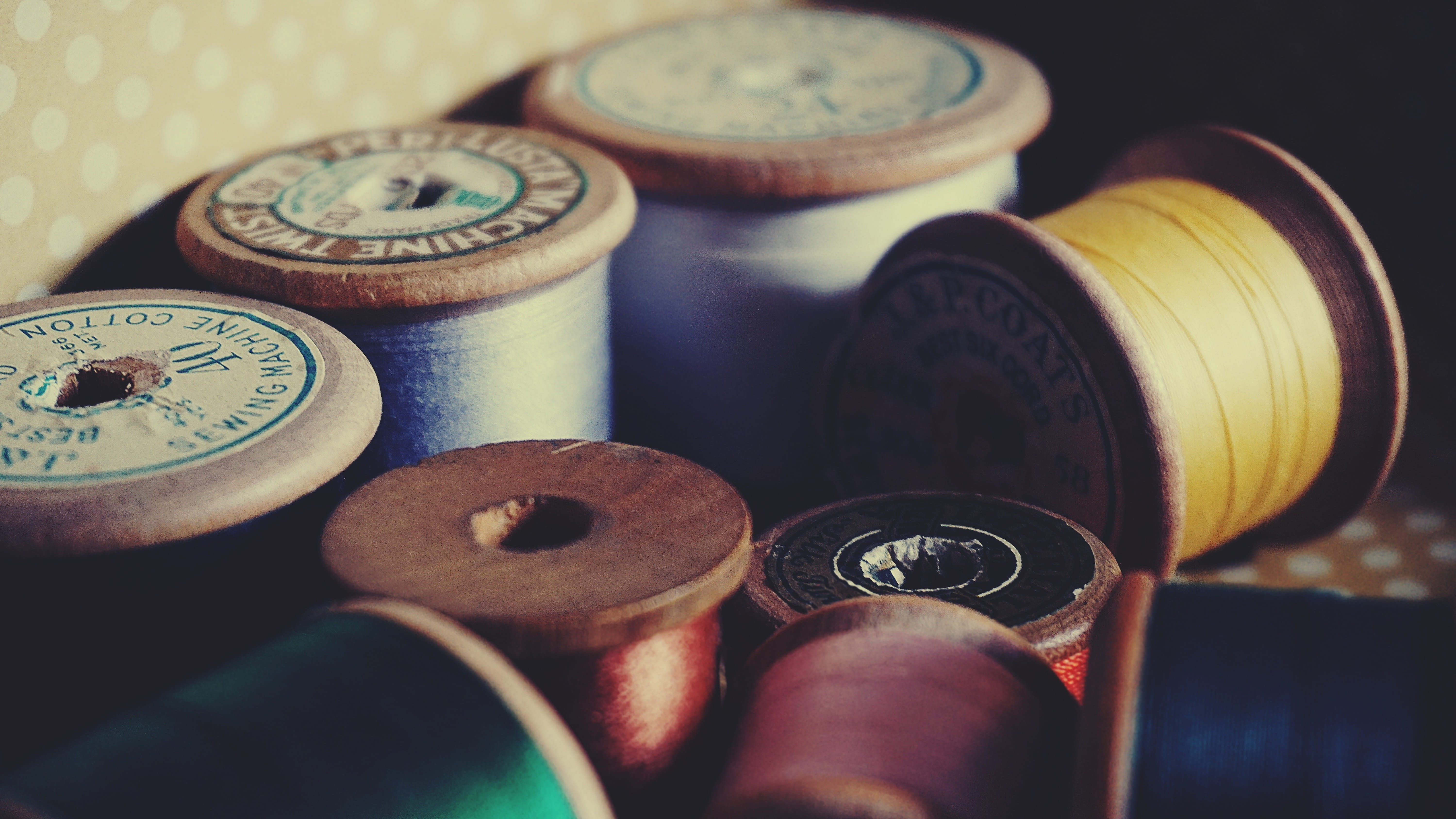 variation, bobbin, color, medium group of objects, selective focus, choice, sewing threads, finance, shape, embroidery, close-up, cotton reels, indoors, HD Wallpaper