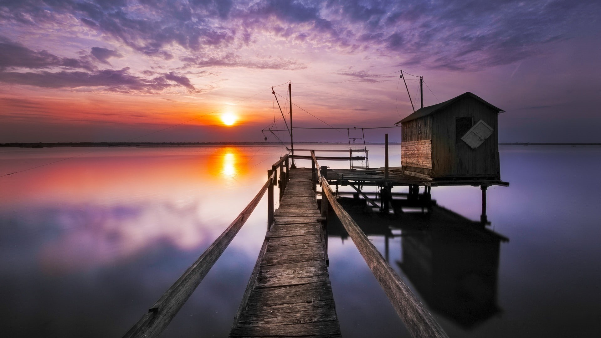 preview, sky, sunset, orange color, tranquility, architecture, cloud - sky, reflection, scenics - nature, sun, wooden post, wood - material, HD Wallpaper