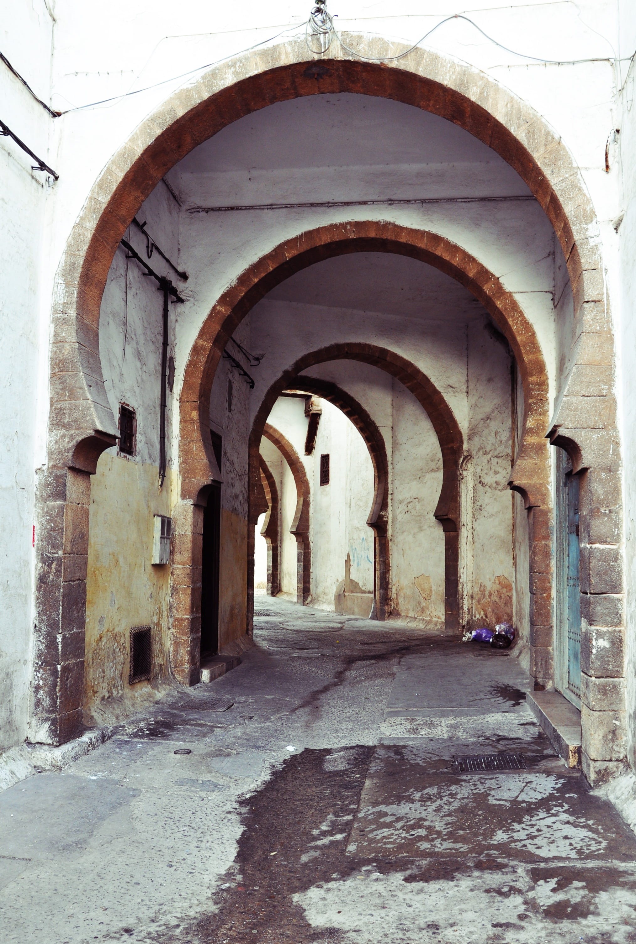 cellar, day, abandoned, built structure, empty, culture, 2K, corridor, no people, texture, religious, orient, style, wall, brown, alley, building, Arab, Phone HD Wallpaper