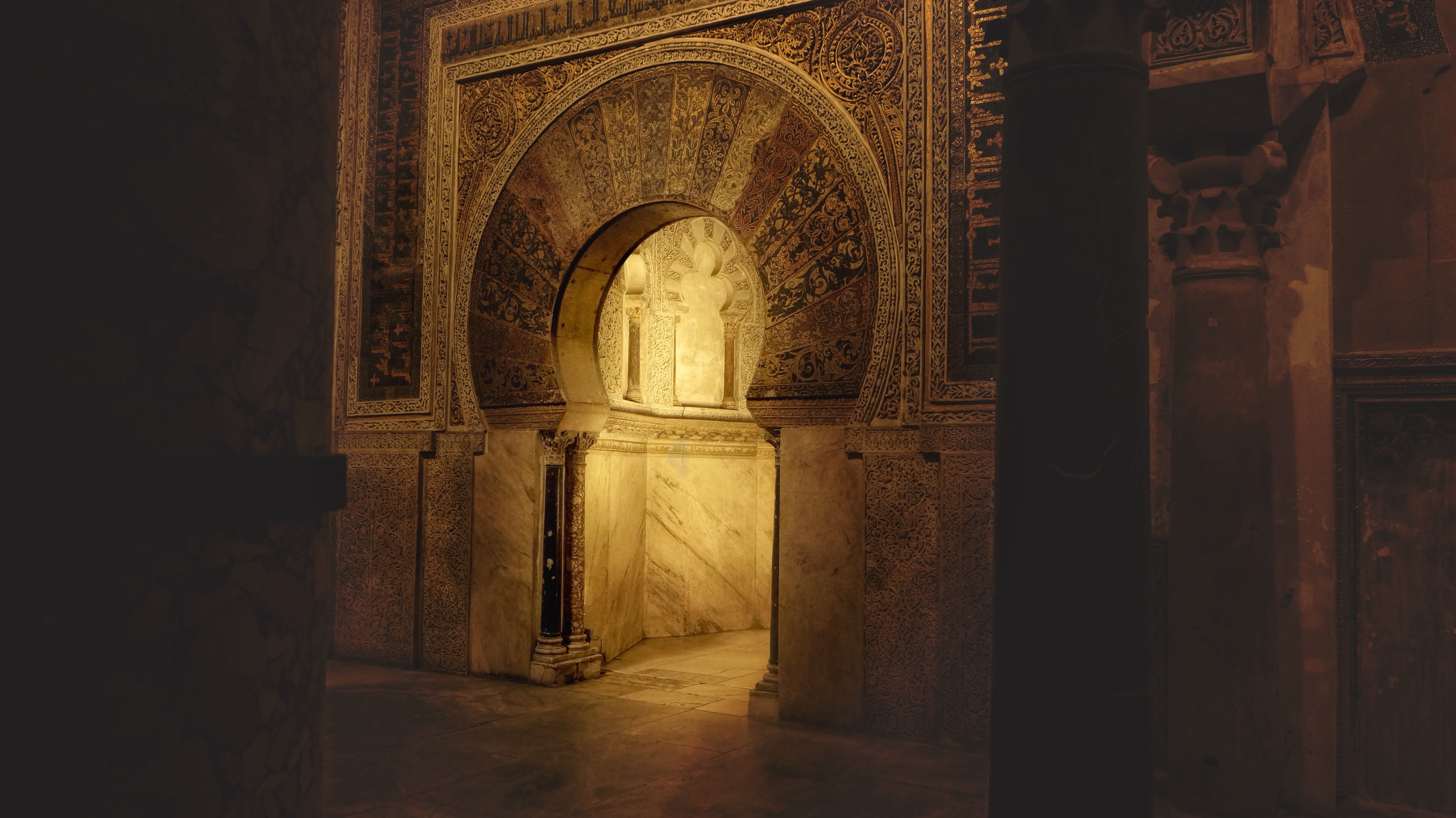 close, city, door, built structure, tourism, carving - craft product, concrete, the past, history, ancient, 4K, craft, religion, pattern, no people, stone carving, HD Wallpaper