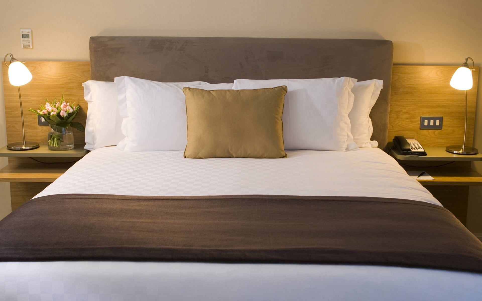 design, illuminated, four, bedding, apartment, comfortable, blanket, relaxation, sheet, home, hotel, modern, elegance, night Table, architecture, style, HD Wallpaper