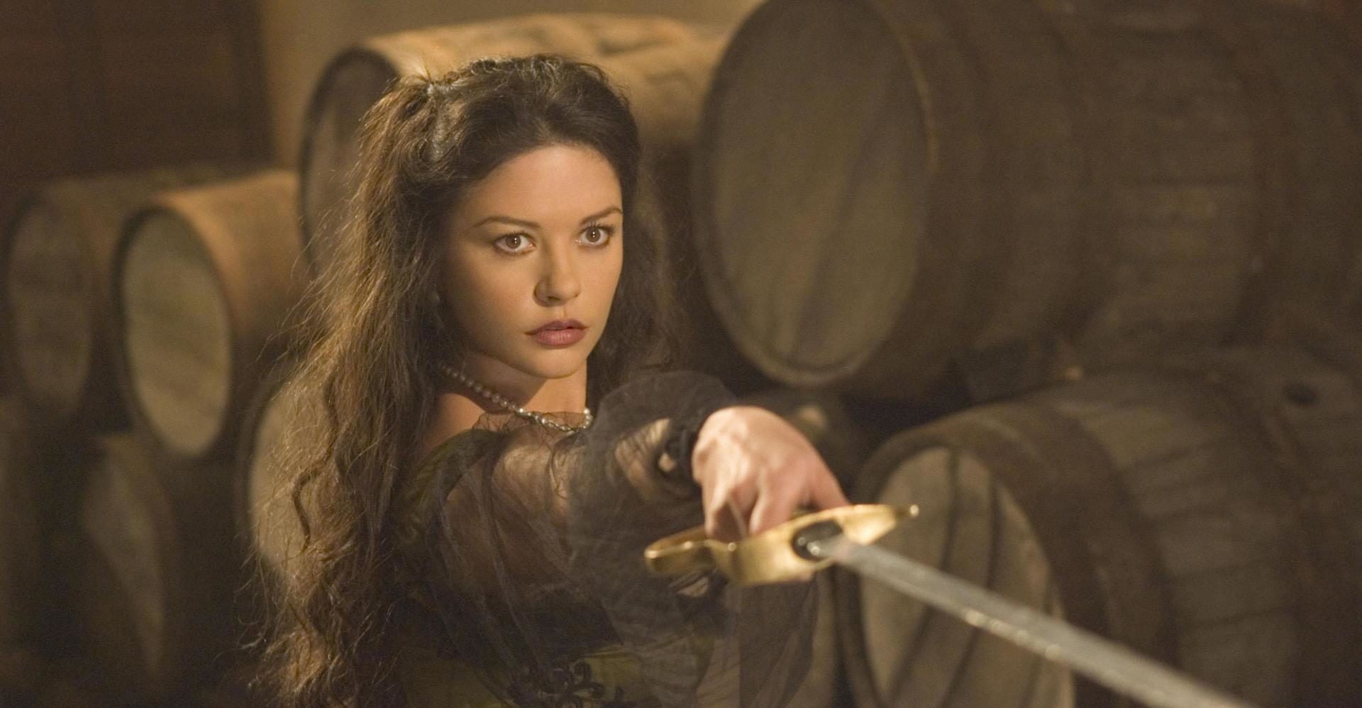 hair, women, wine cask, 1080P, indoors, cellar, adult, beautiful woman, drink, holding, jones, food and drink, zeta, pelicula, wine, alcohol, young adult, HD Wallpaper