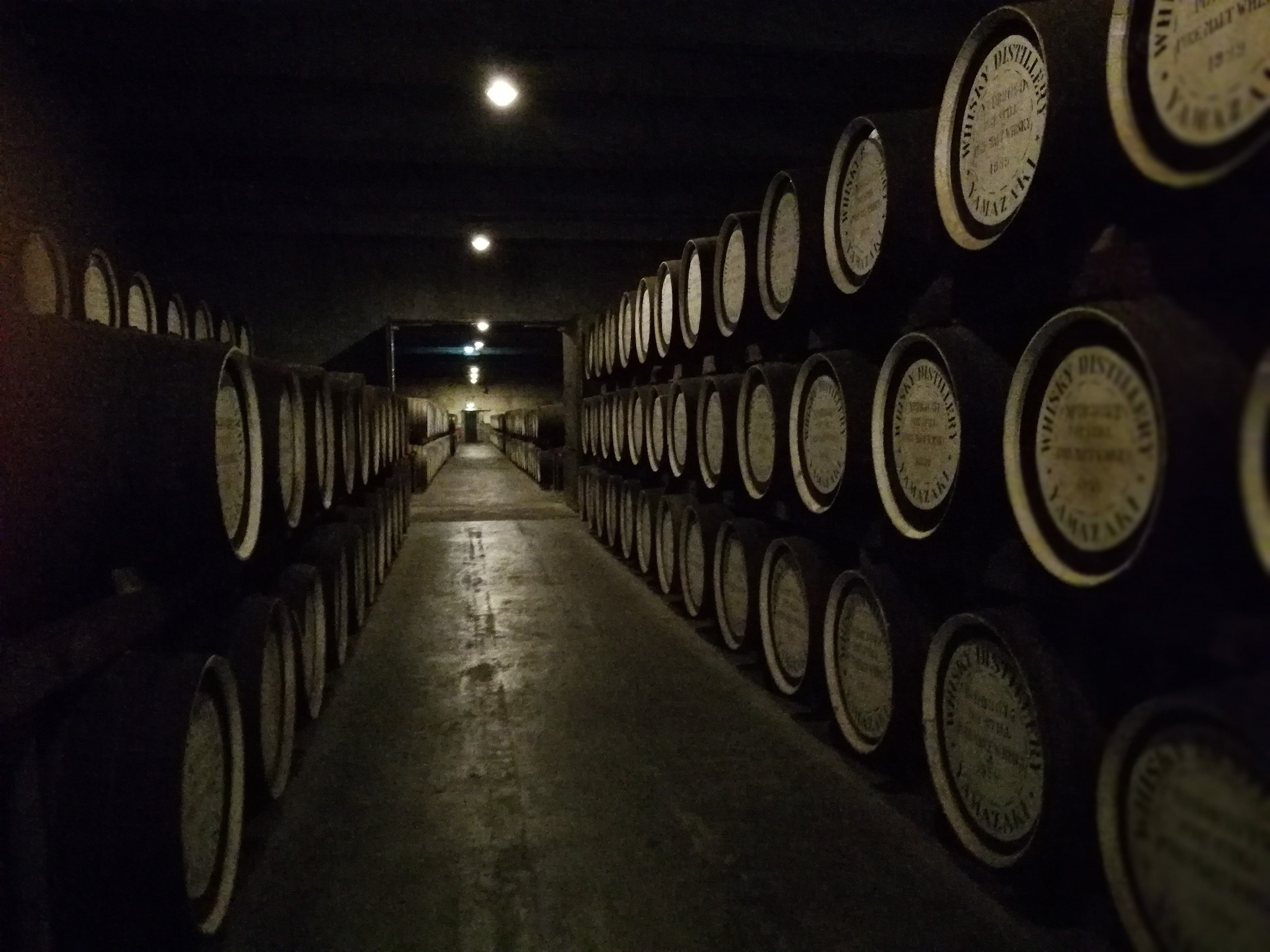 house, Wood, in a row, refreshment, drink, dark, alcohol, large group of objects, 4K, wine cask, warehouse, wine, winery, food and drink industry, Whiskey, HD Wallpaper