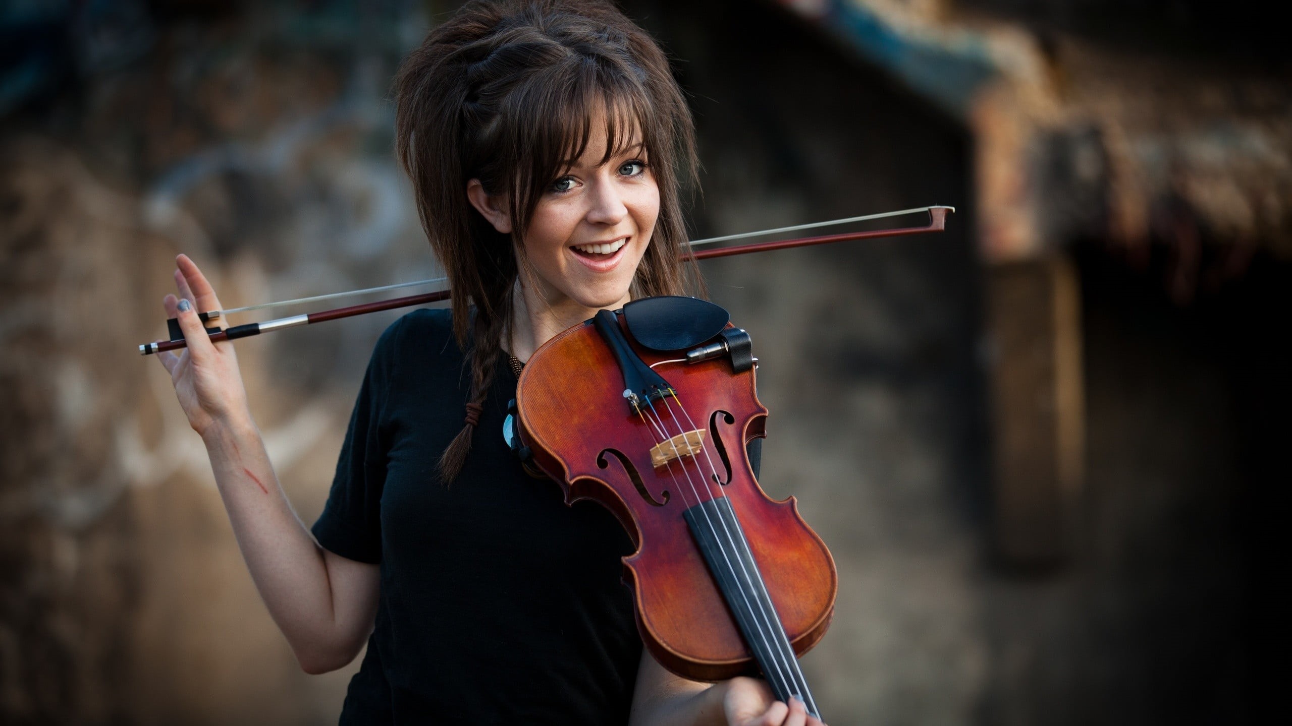 music, Lindsey Stirling, one person, violinist, musician, beautiful woman, holding, hair, performance, bow - musical equipment, violin, portrait, smiling, HD Wallpaper