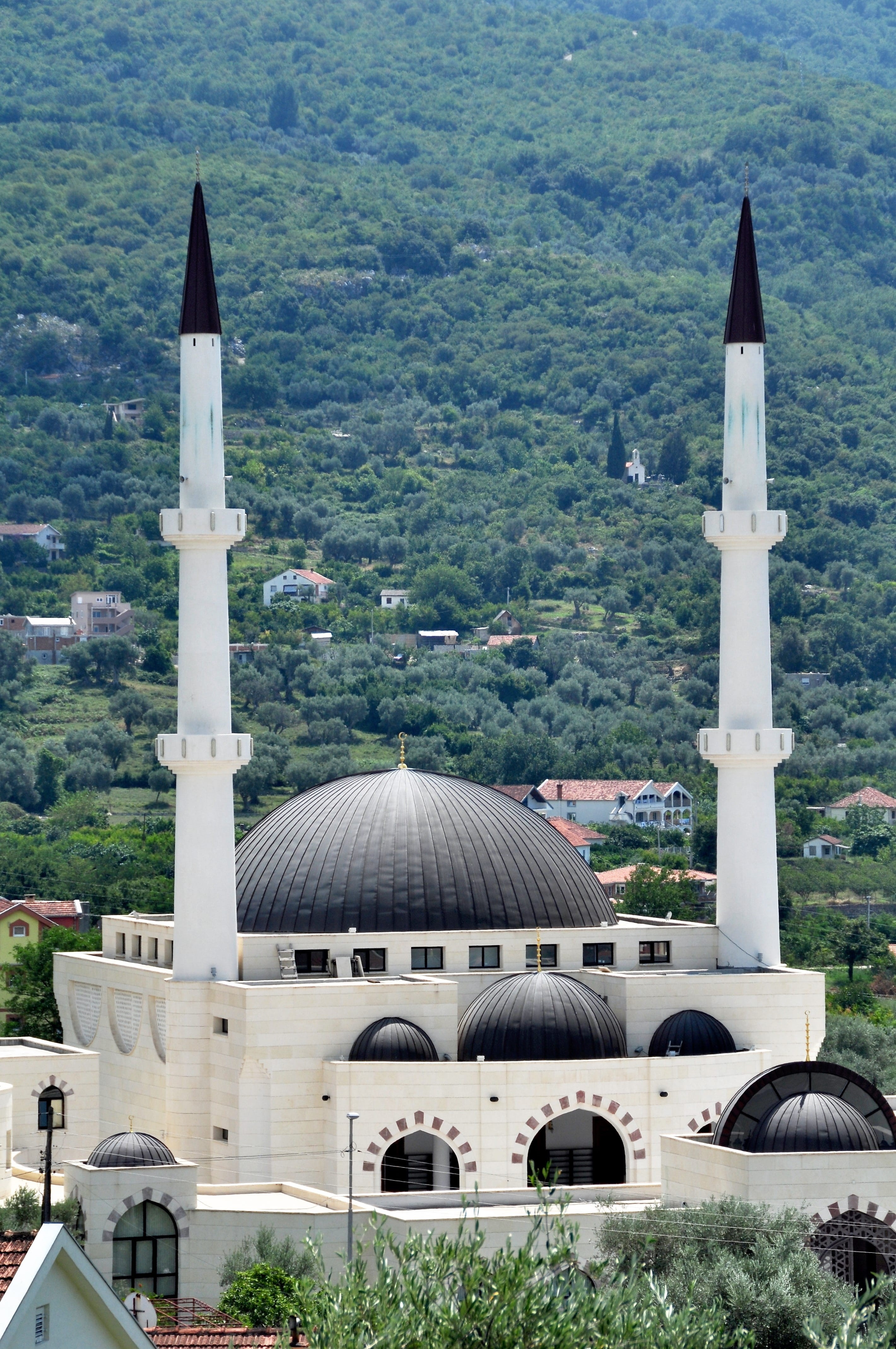 ottoman Empire, outdoors, building, architectural column, mountain, muslims, Mosque, istanbul, turkish Culture, turkey - Middle East, 4K, belief, architecture, Phone HD Wallpaper