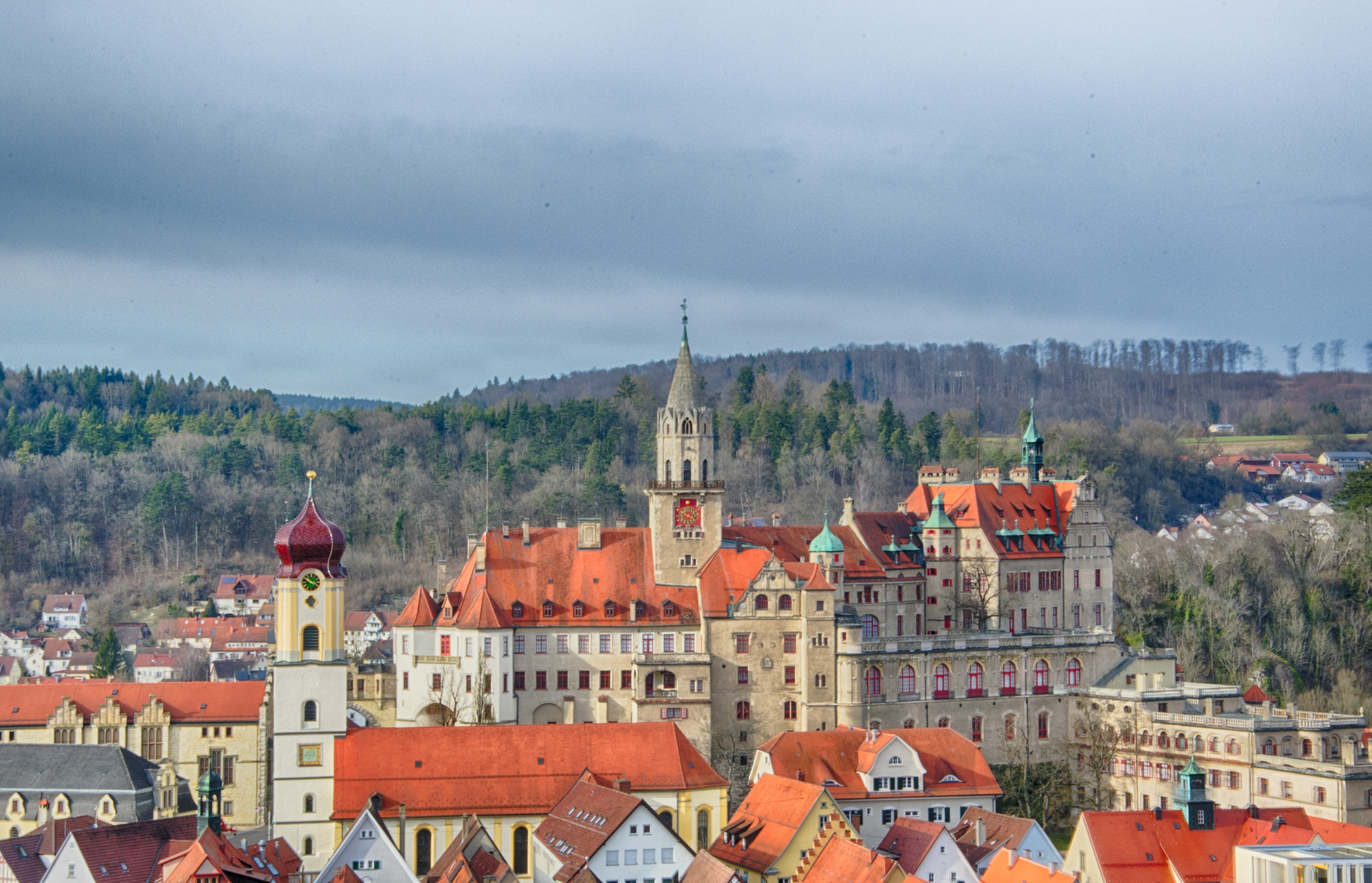 sky, the administrative seat, famous Place, urban Scene, tourism, castle, building Exterior, the past, travel, prince, built Structure, place of worship, HD Wallpaper