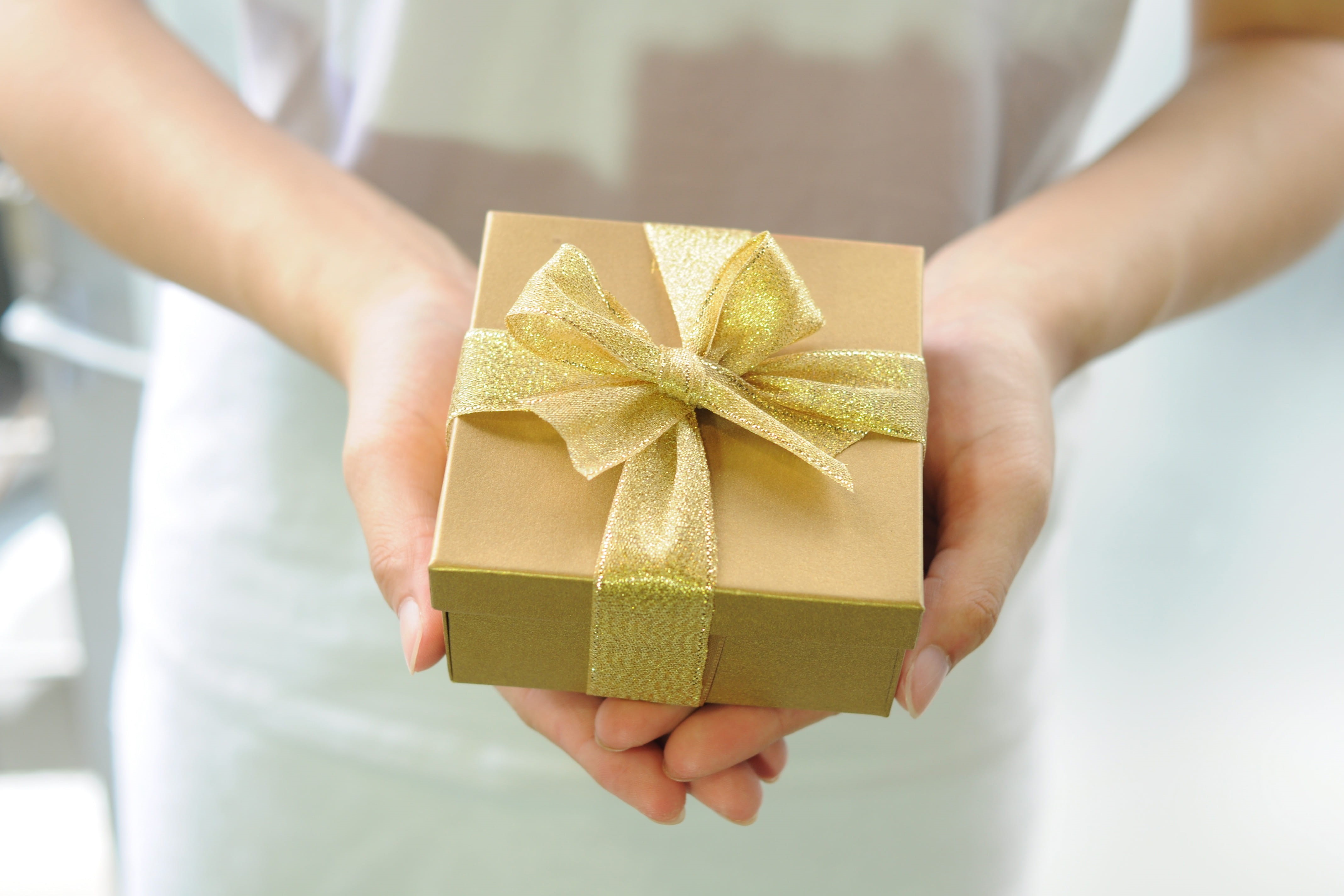 surprise, birthday, human hand, indoors, human body part, hand, giving, ribbon - sewing item, celebration, people, ribbon, box - container, tied bow, gift, HD Wallpaper