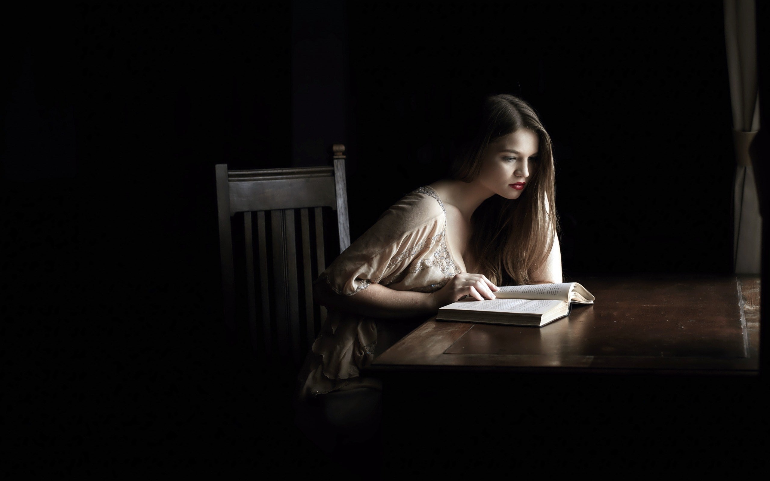 reading, hairstyle, young adult, book, 2K, concentration, dark, looking, indoors, communication, beautiful woman, long hair, contemplation, black background, HD Wallpaper