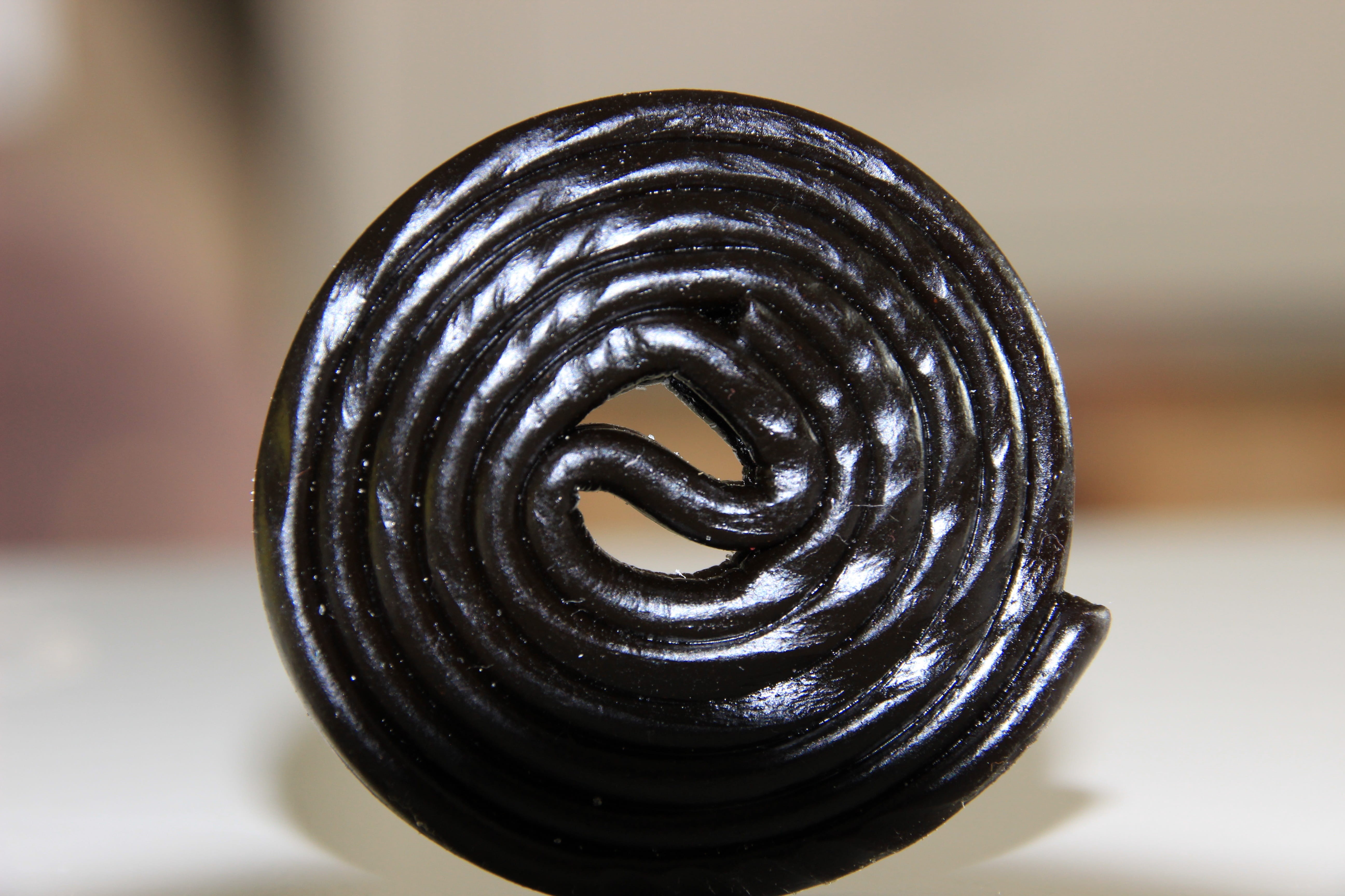 shape, dessert, mosquito, focus on foreground, law, temptation, coil, food, Sweet, pattern, geometric shape, swirl, Mahadev, healthy lifestyle, 5K, black, HD Wallpaper