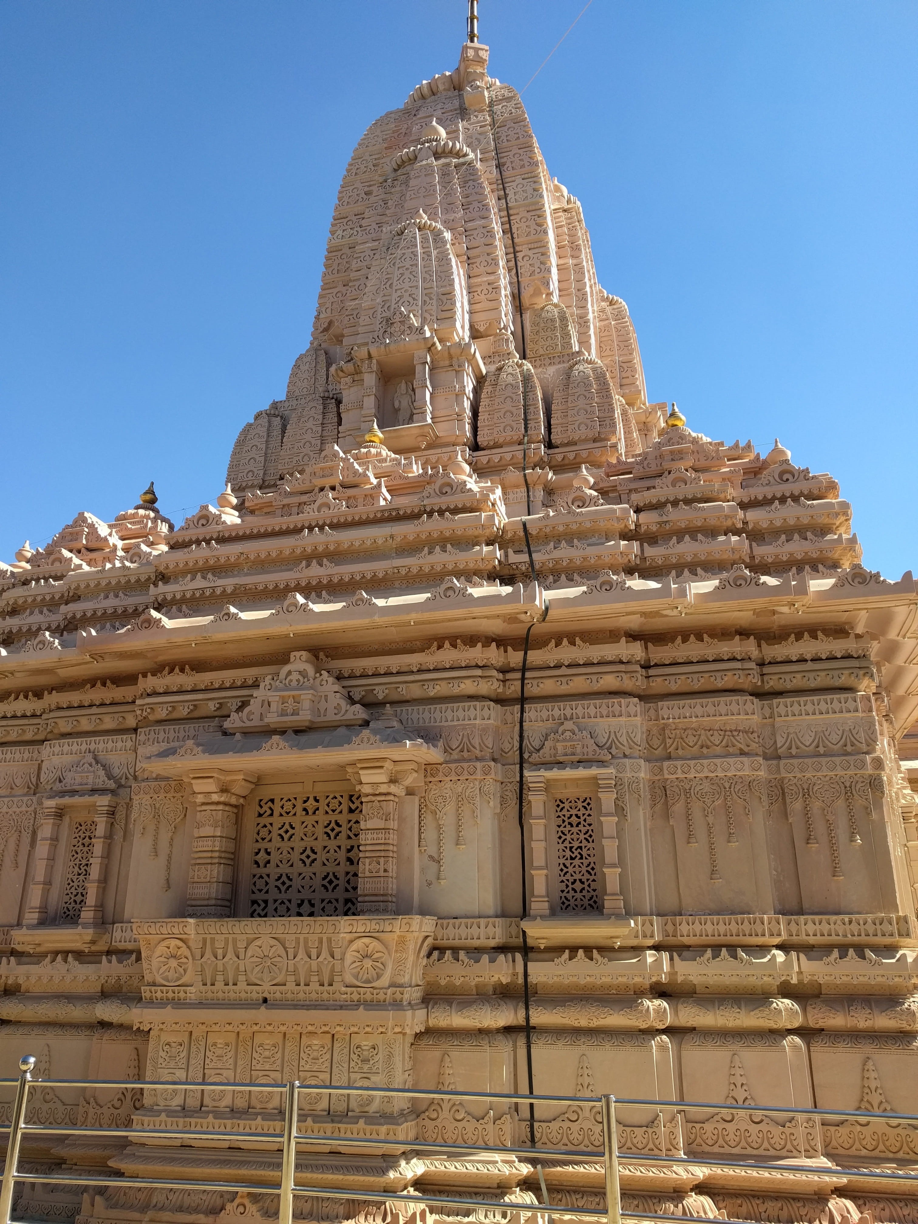 historical, low angle view, lord, 4K, hinduism, india, building exterior, belief, religion, nature, ancient civilization, hindu, the past, spirituality, Phone HD Wallpaper