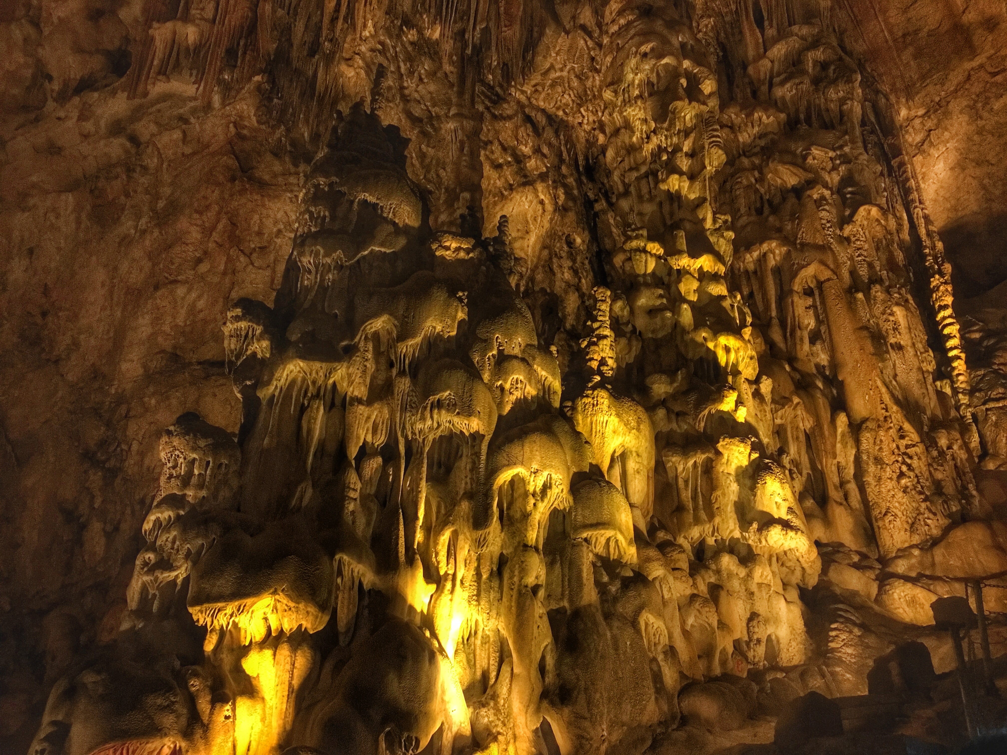 4K, nature, solid, outdoors, travel destinations, illuminated, rock - object, natural pattern, tree, stalactite, formation, geology, Stalactites, stalagmite, HD Wallpaper