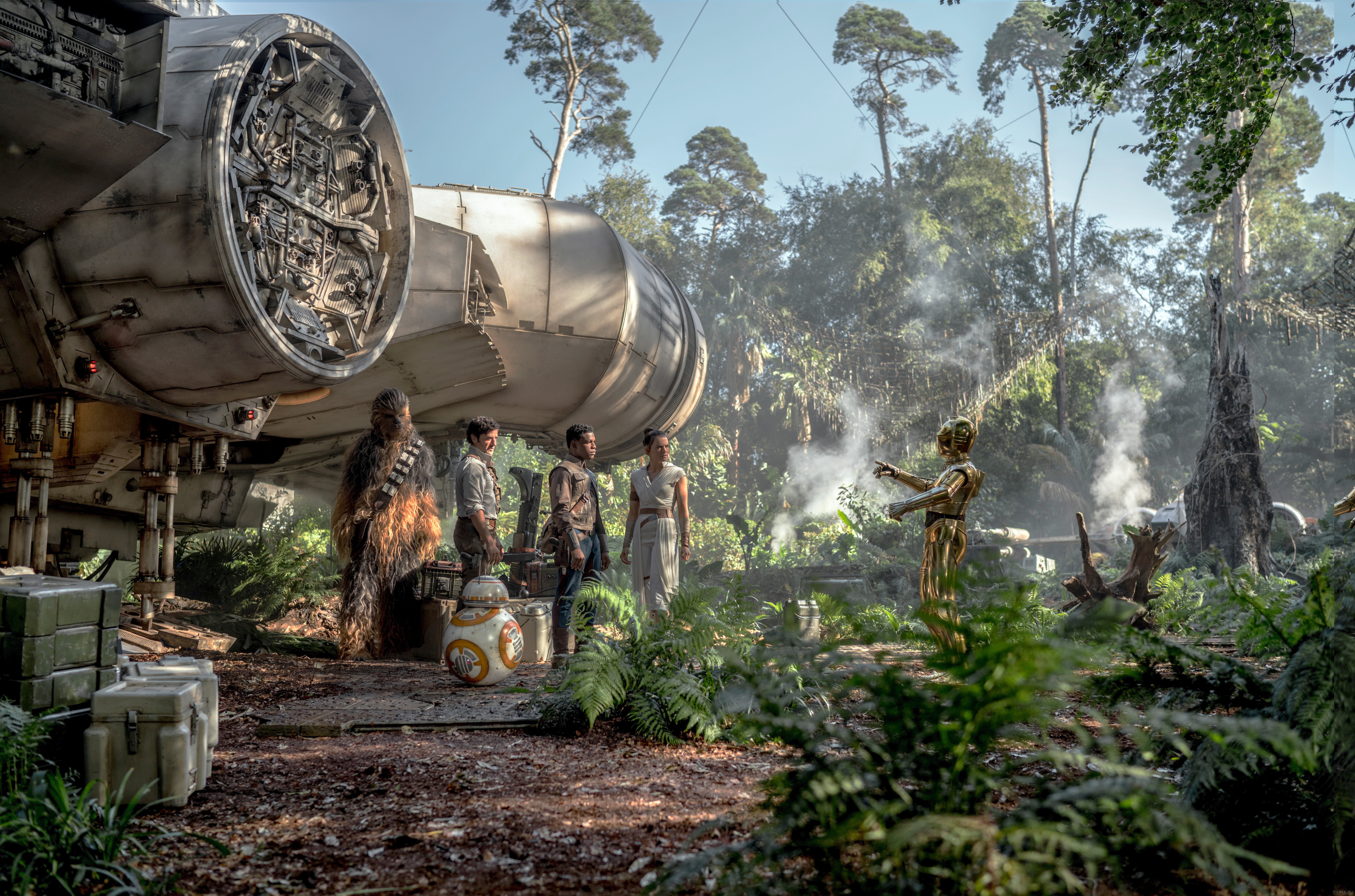 8K, C-3PO, Star Wars, Finn (Star Wars), Poe Dameron, BB-8, Rey (Star Wars), John Boyega, Chewbacca, Star Wars: The Rise of Skywalker, Oscar Isaac, Daisy, HD Wallpaper