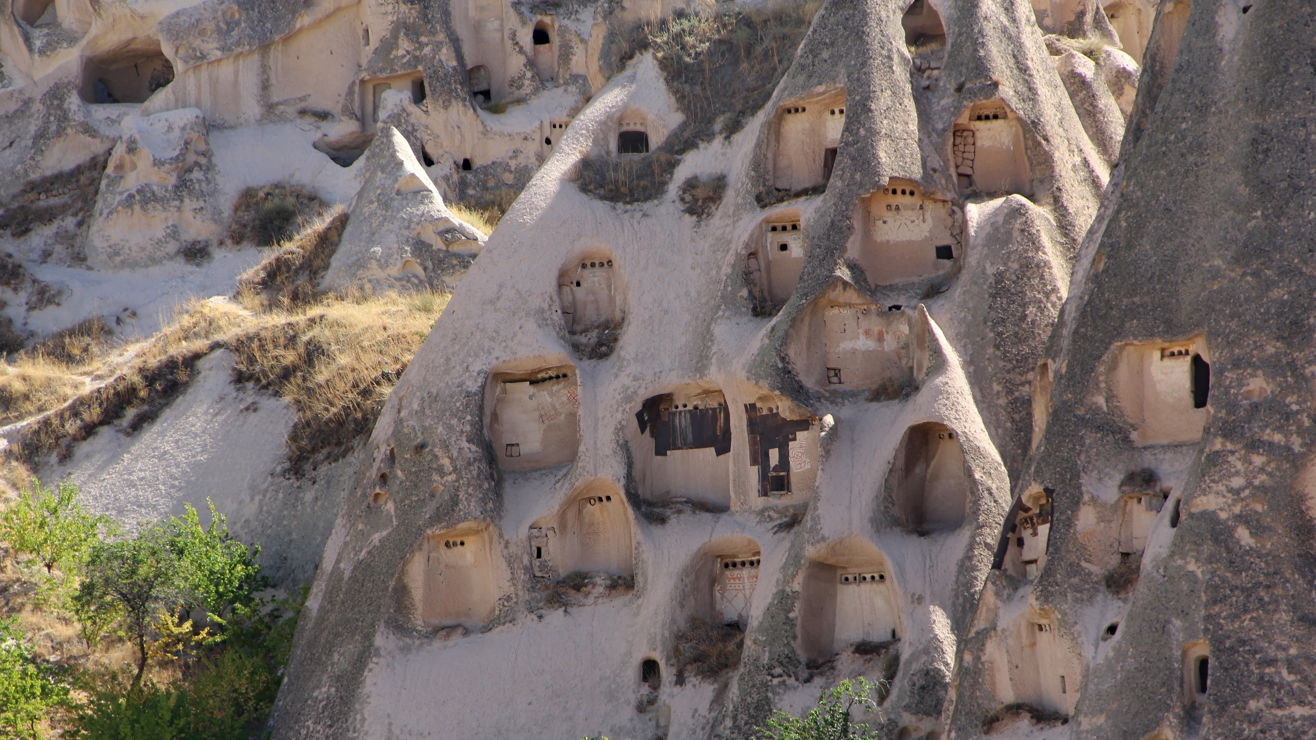 erosion, park, nature, architecture, hill, rock, no people, building, landscape, spirituality, cappadocia, tourism, famous, houses, turkey, limestone, the past, HD Wallpaper