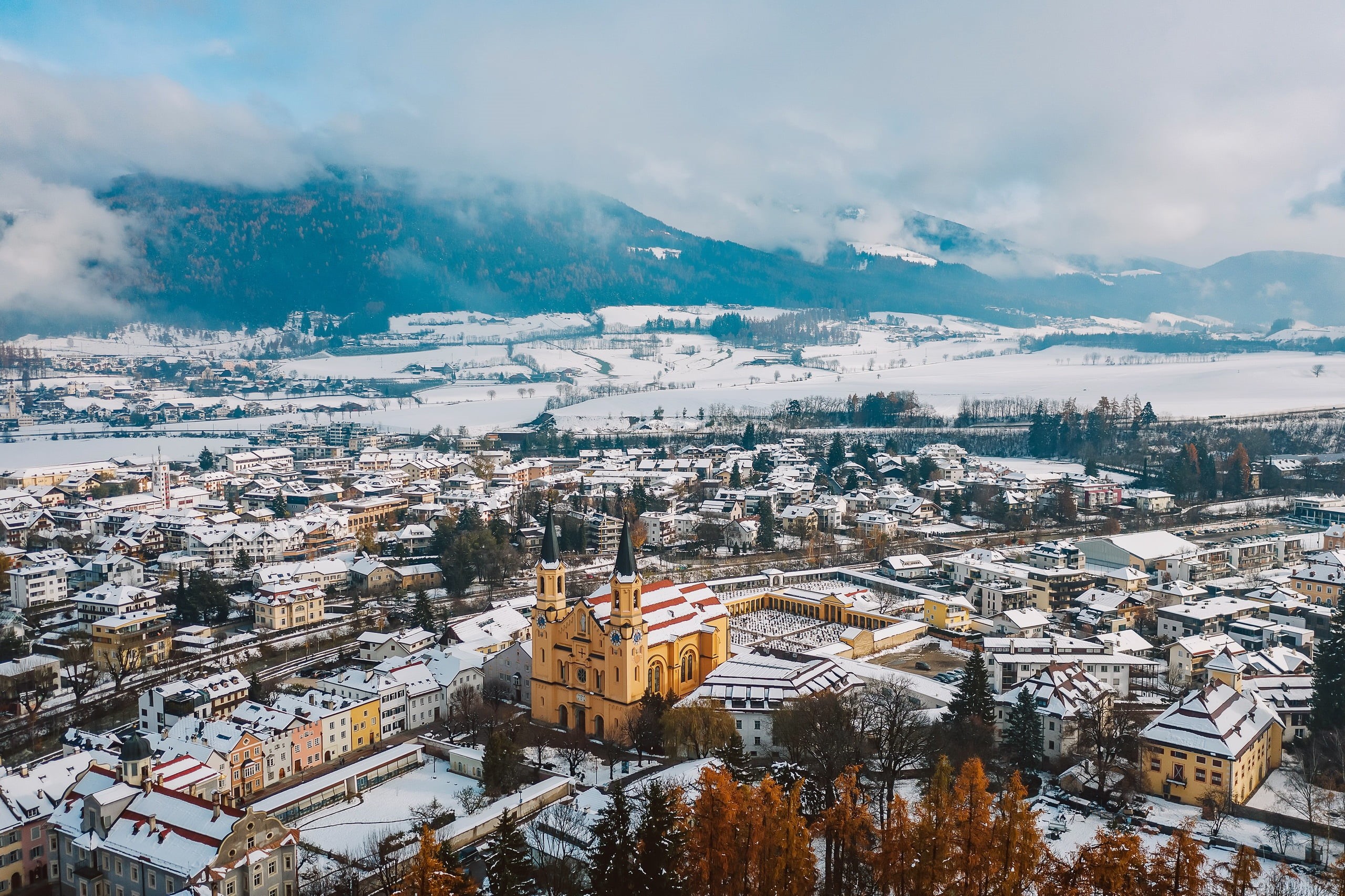 Italy, Brunico, 2K, Trentino-Alto Adige, HD Wallpaper
