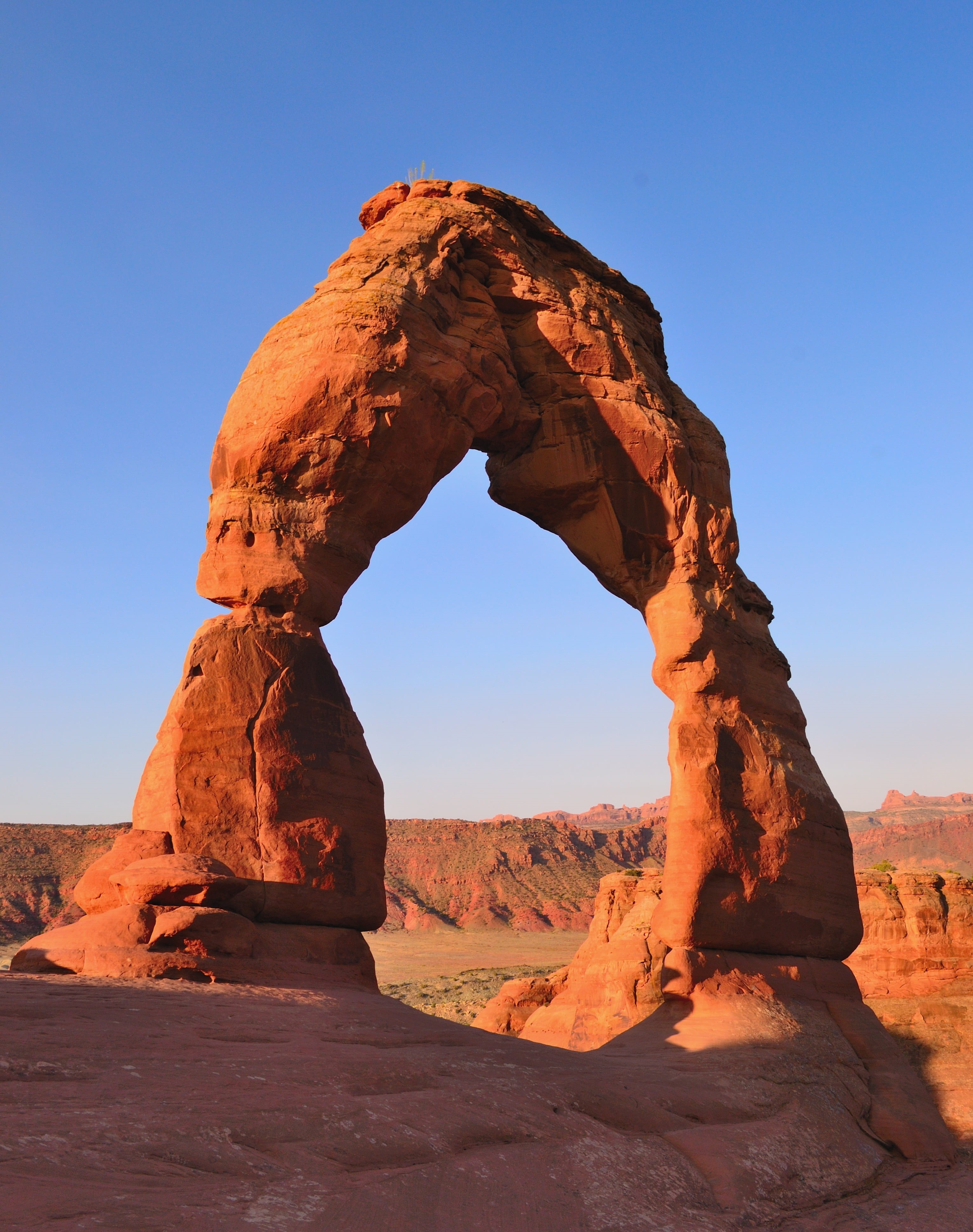 tranquility, rock - object, non-urban scene, climate, delicate arch, eroded, tranquil scene, nature, land, geology, scenics - nature, physical geography, Phone HD Wallpaper