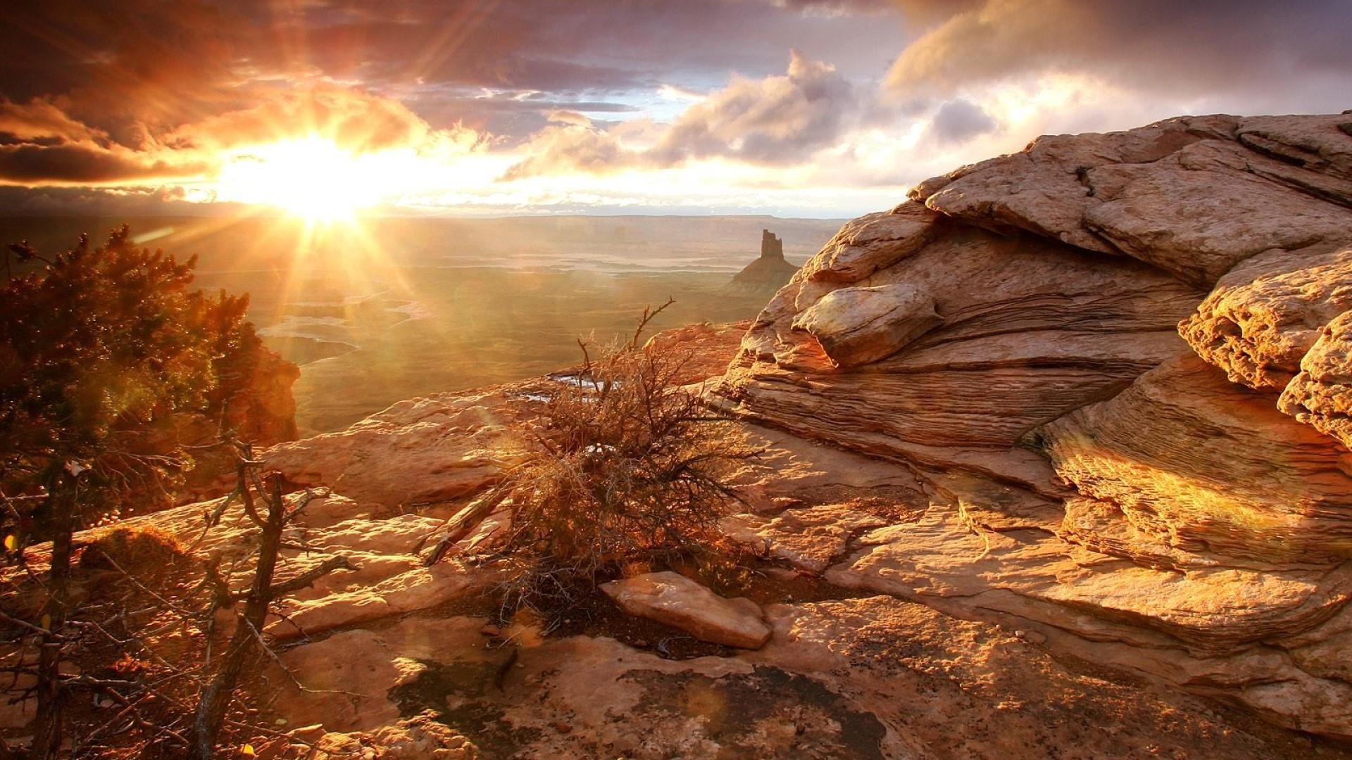 eroded, rock - object, mountain, nature, rock, cloud - sky, rocks, sunbeam, scenics - nature, utah, sky, usa, lens flare, bright, sunset, no people, solid, HD Wallpaper