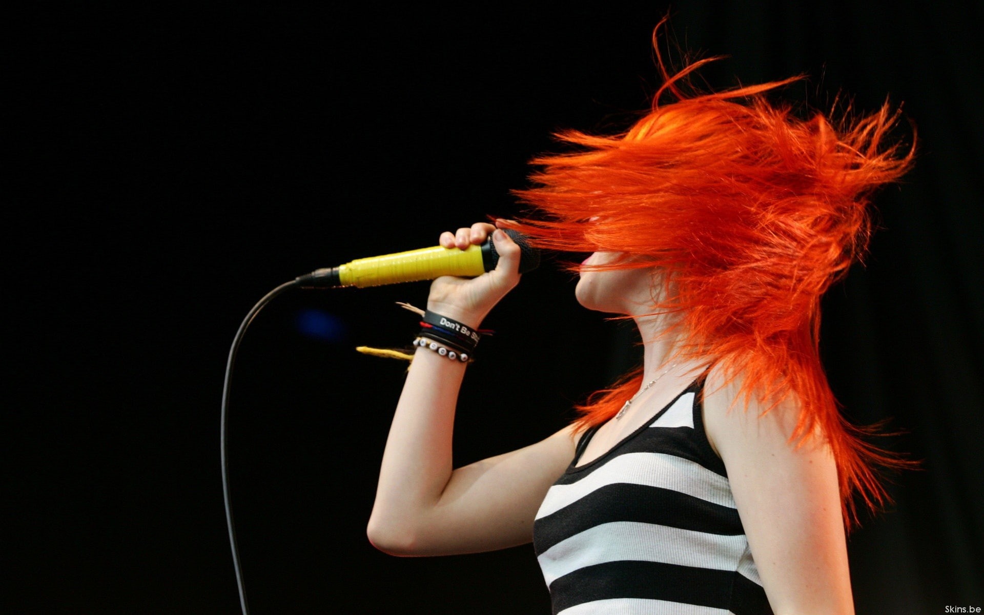 skill, headshot, young adult, hair, tousled hair, human hair, singer, indoors, lifestyles, beautiful woman, Hayley Williams, adult, studio shot, black background, HD Wallpaper