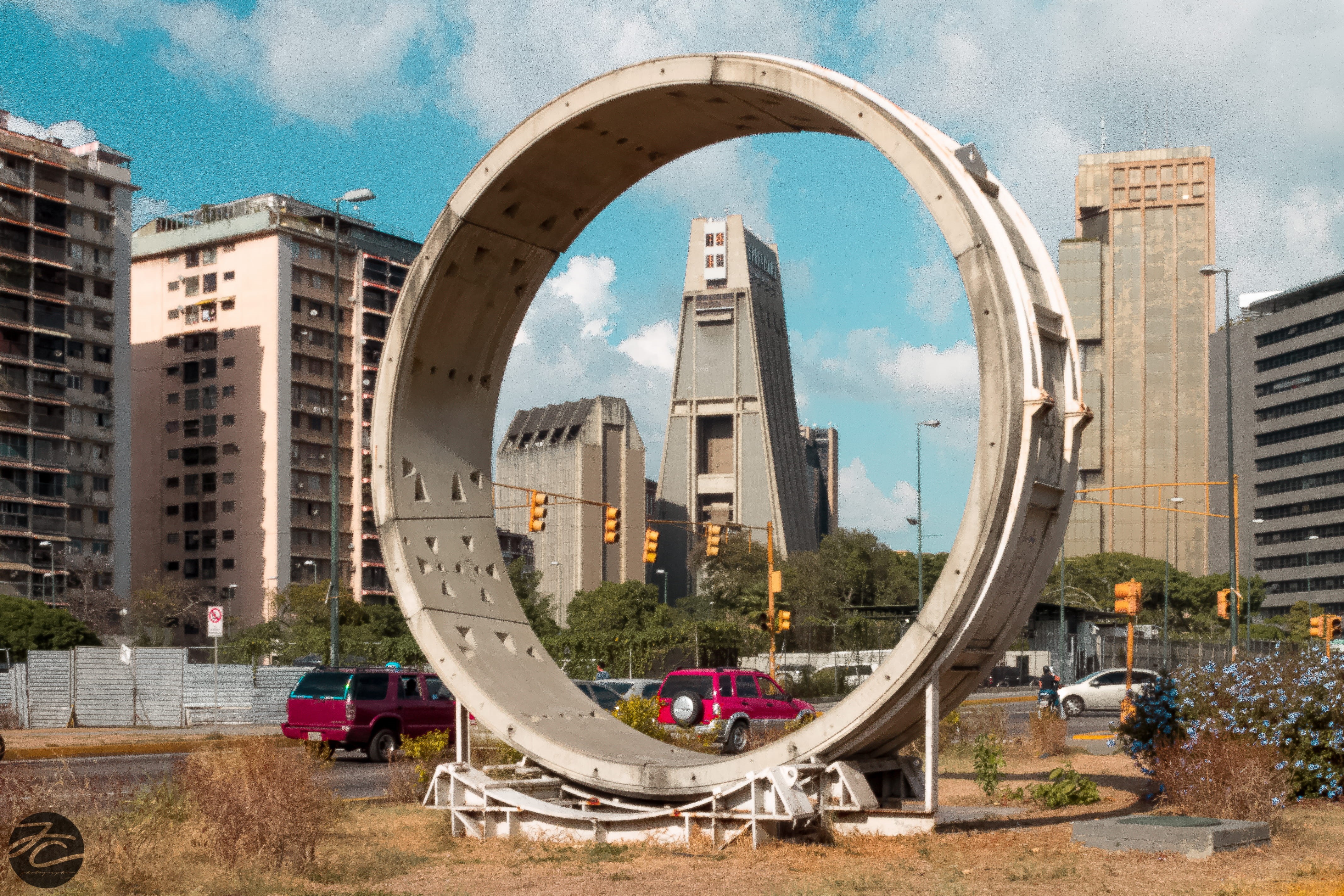 city, caracas, design, nature, day, park - man made space, sculpture, skyscraper, arts culture and entertainment, outdoors, cloud - sky, shape, sky, amateur, HD Wallpaper