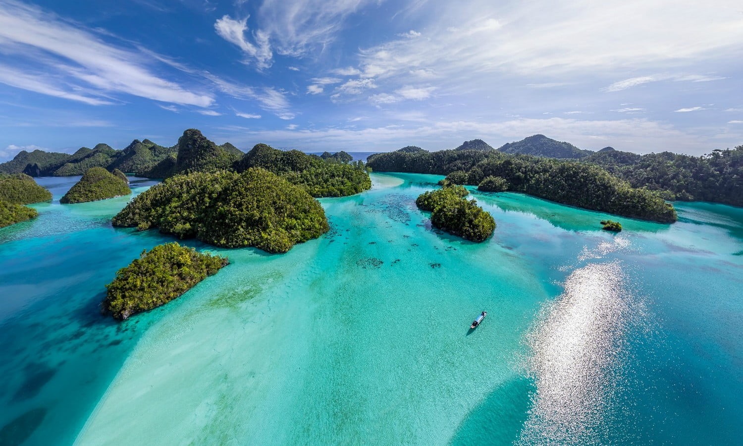 lagoon, turquoise colored, nature, outdoors, Indonesia, land, travel destinations, summer, beach, sky, turquoise, mountain, water, idyllic, cloud - sky, HD Wallpaper