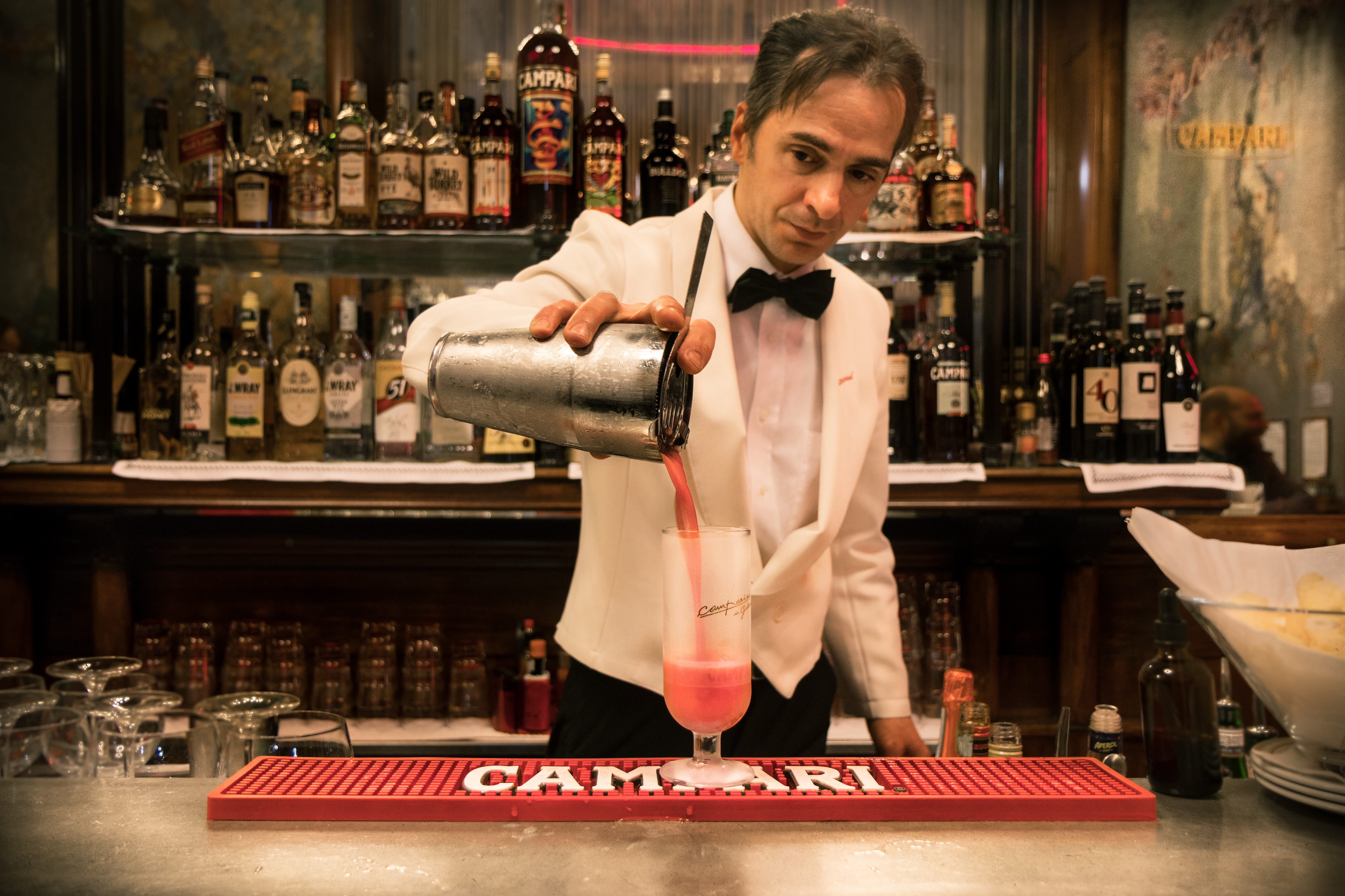 holding, bar - drink establishment, happy hour, cocktail, classico, male, bartender, standing, pouring, occupation, adult, alcohol, food and drink, beverage, HD Wallpaper