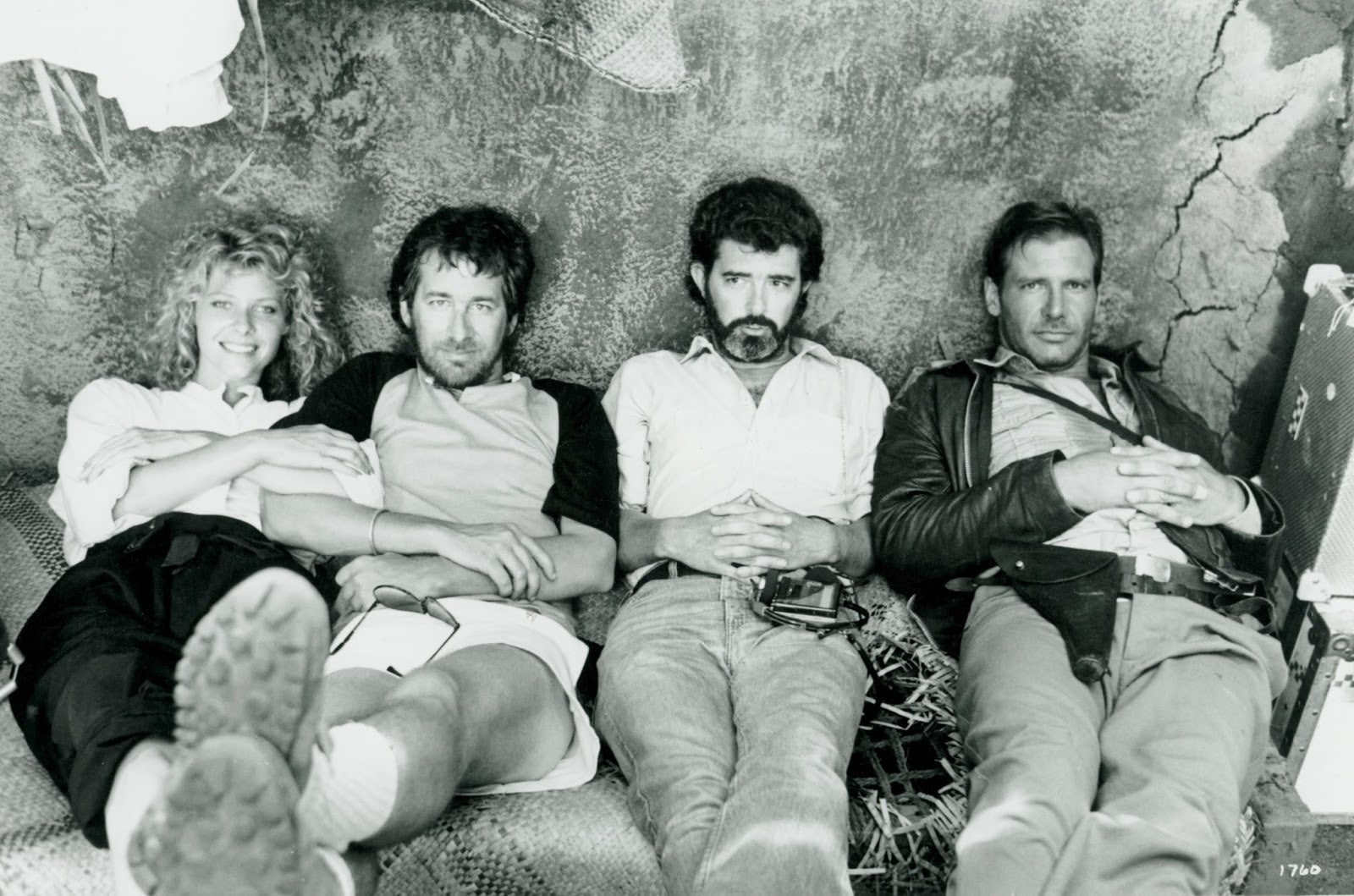 beards, men, 720P, Steven Spielberg, celebrity, looking at viewer, Indiana Jones, women, vintage, Kate Capshaw, smiling, jeans, Film directors, Harrison Ford, HD Wallpaper