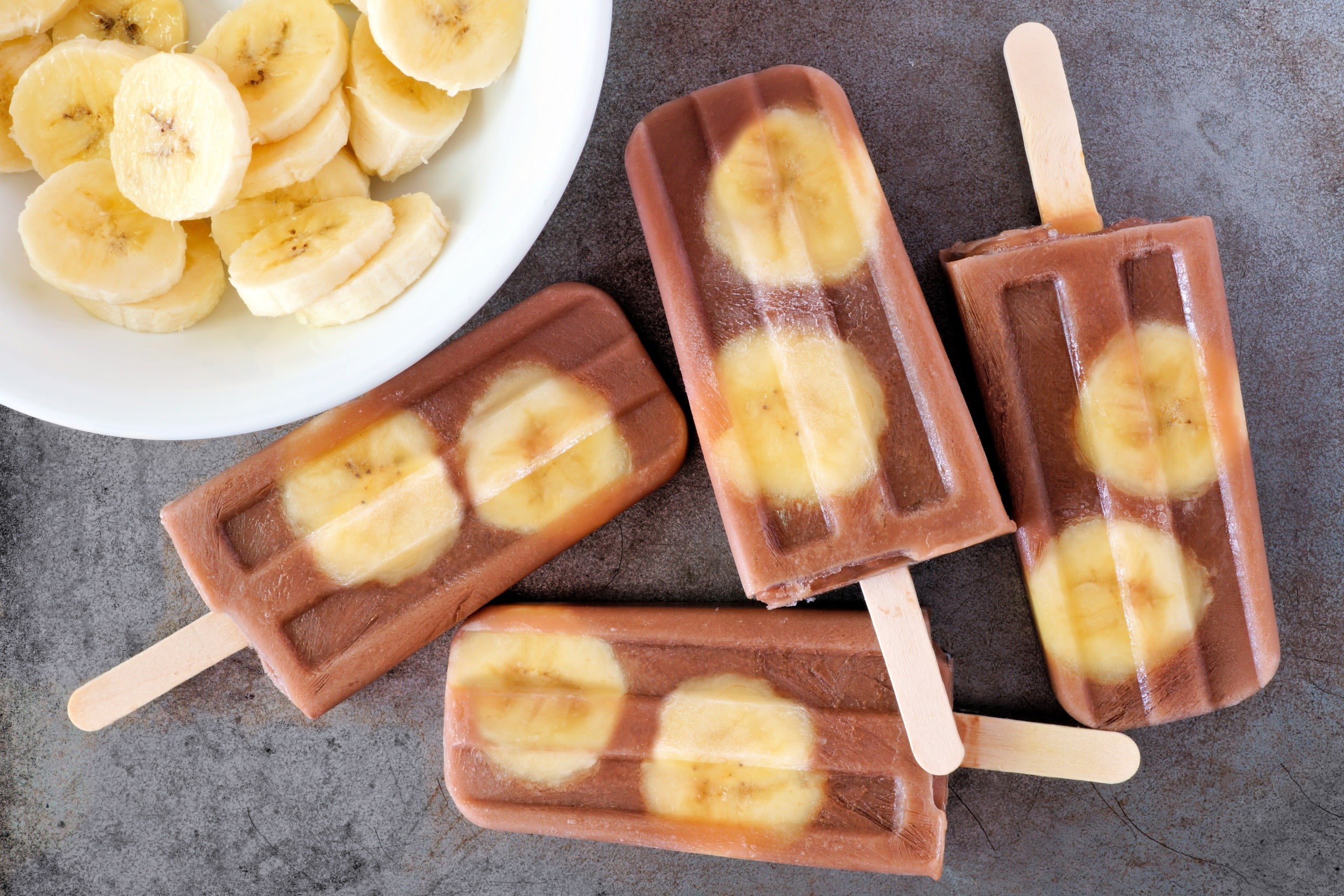 2K, healthy eating, bowl, food, food and drink, bananas, popsicle, sweet food, indoors, table, directly above, cutting board, dairy product, frozen, high angle view, HD Wallpaper