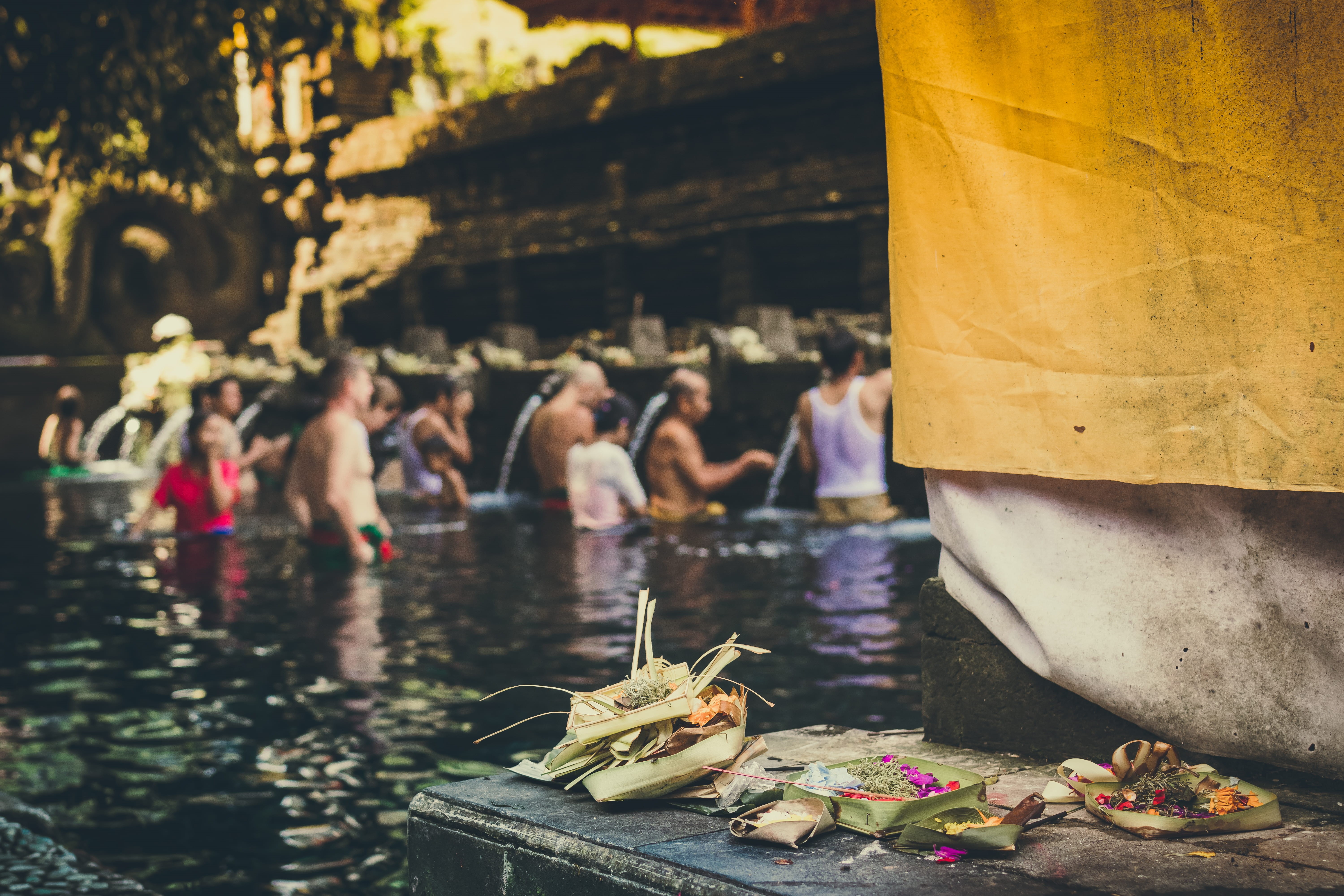 architecture, 5K, god, flow, bath, day, balinese, lifestyles, Buddhism, real people, offer, flower, river, sacred, traditional, group of people, ceremony, HD Wallpaper