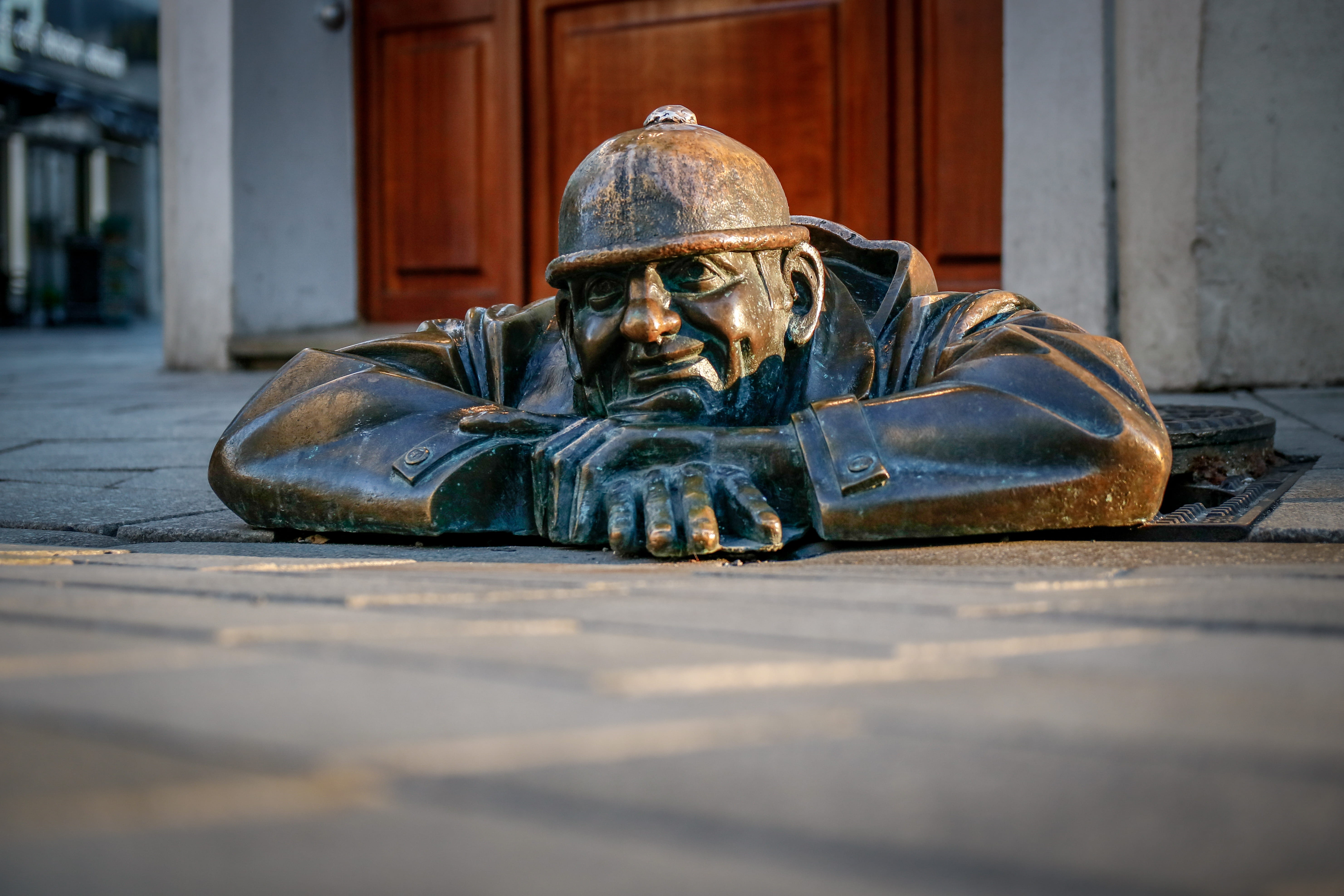 selective focus, 5K, spirituality, handrail, day, human representation, helmet, hardhat, belief, wearing, flooring, hat, hardwood, art, history, surface level, HD Wallpaper