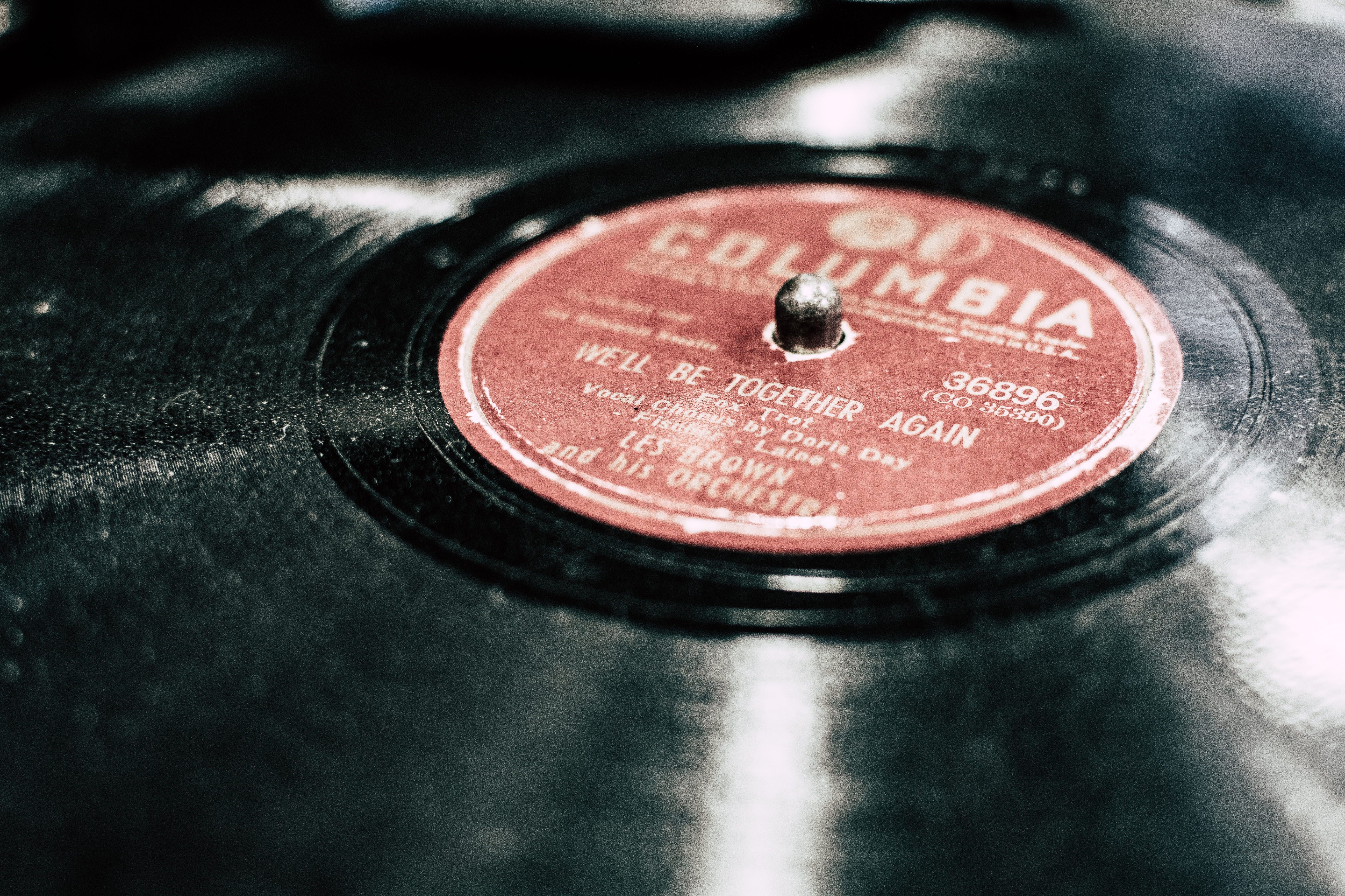 arts culture and entertainment, western script, push button, red, accuracy, text, geometric shape, shape, focus on foreground, close-up, antique, circle, HD Wallpaper