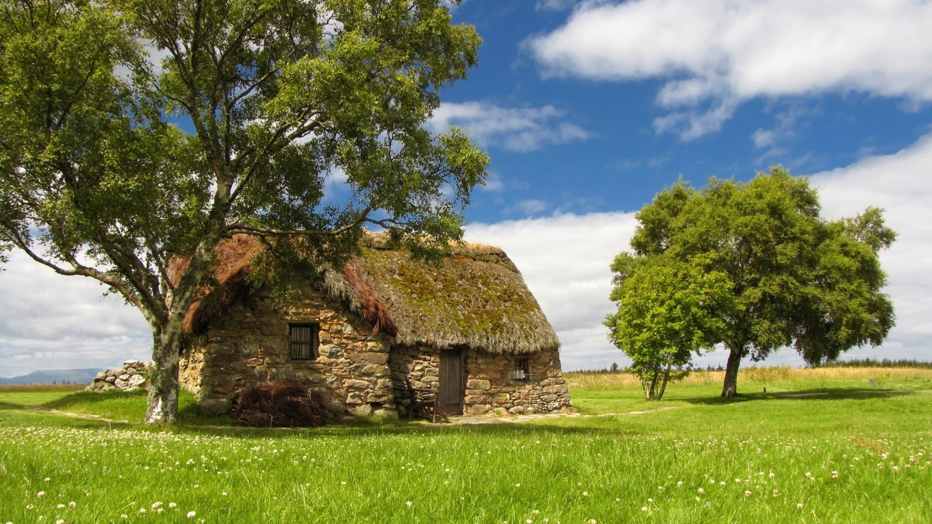 season, architecture, nature, grass, old, trees, roof, hill, knoll, feed, scenic, built structure, 1080P, barn, field, protective covering, country, green color, HD Wallpaper