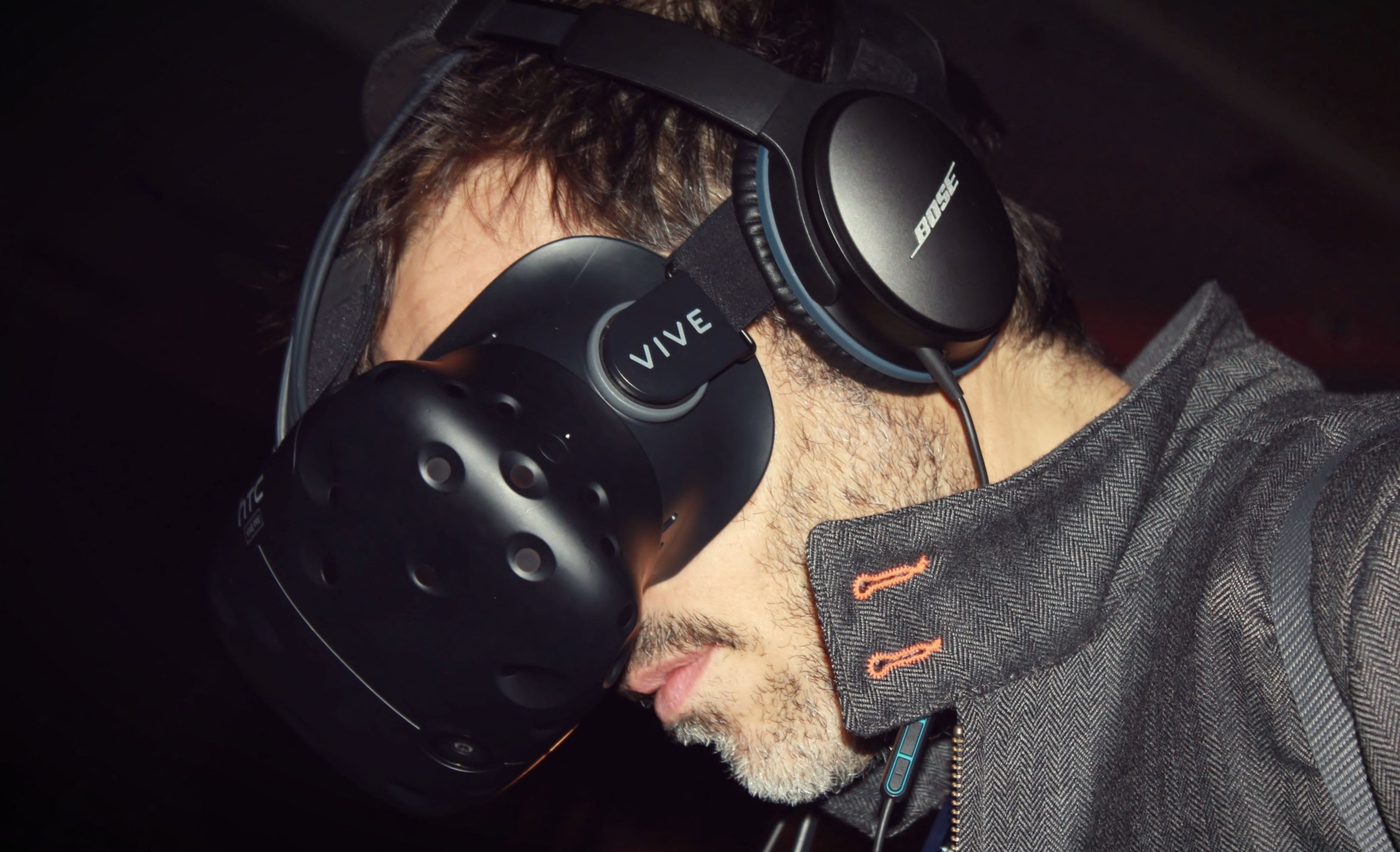 human representation, black background, technology, Vive, one person, 2K, mask, security, Virtual Reality, mask - disguise, work helmet, close-up, indoors, HD Wallpaper