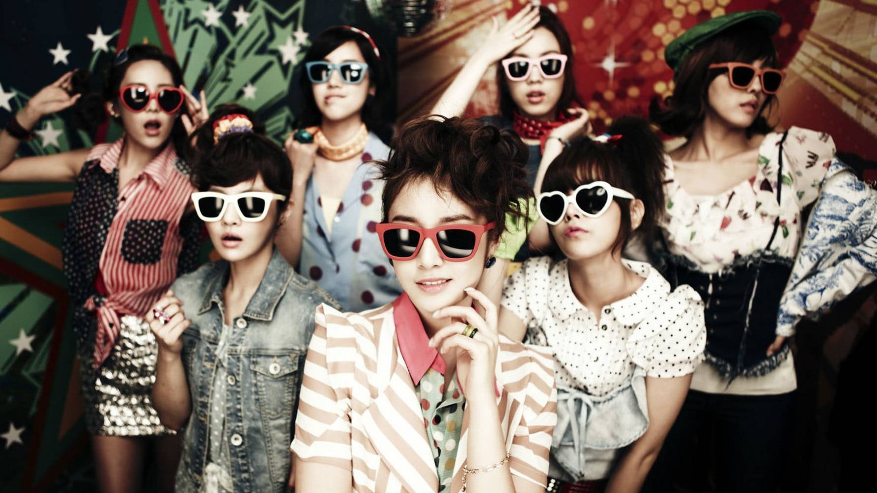 portrait, human body part, young women, clothing, 720P, group of women, Korean, 3-d glasses, women with glasses, people, glasses, Asian, adult, fun, fashion, HD Wallpaper