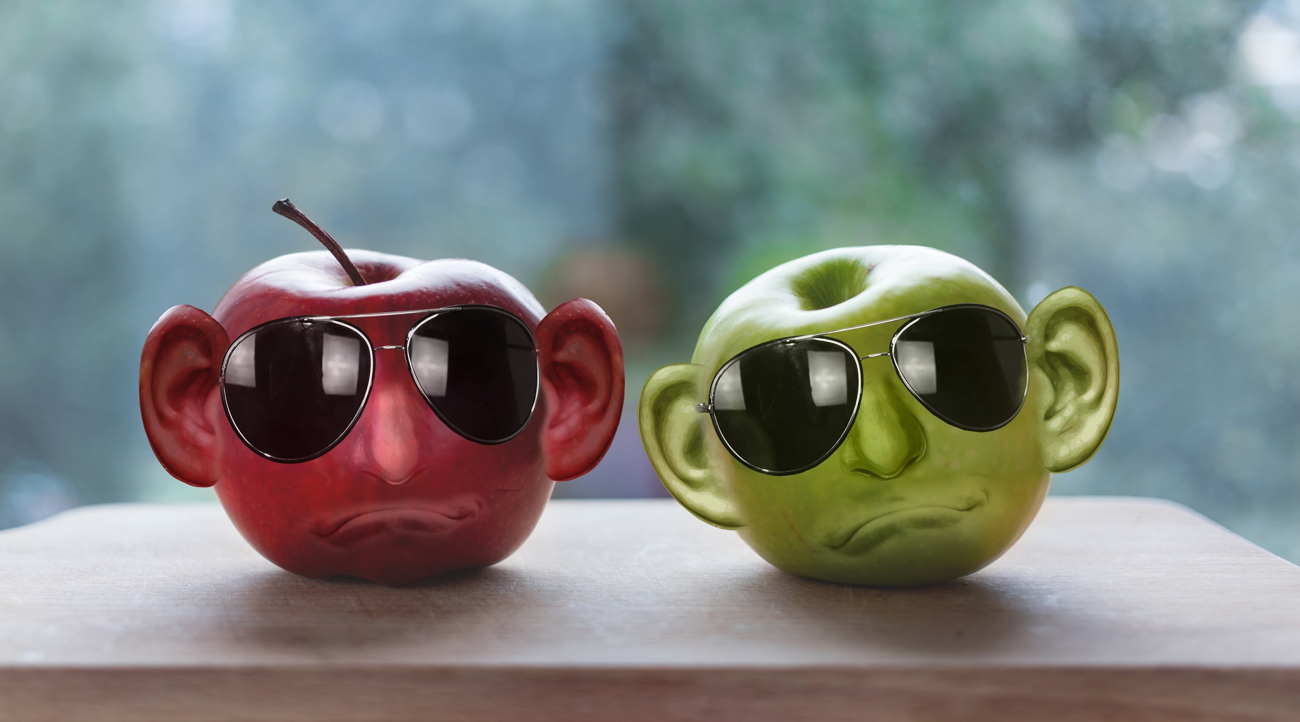 manipulation, wearing, close-up, photoshop, nature, red, green, no people, apple, 4K, tree, kernobstgewaechs, vitamins, autumn, table, healthy, creative, HD Wallpaper