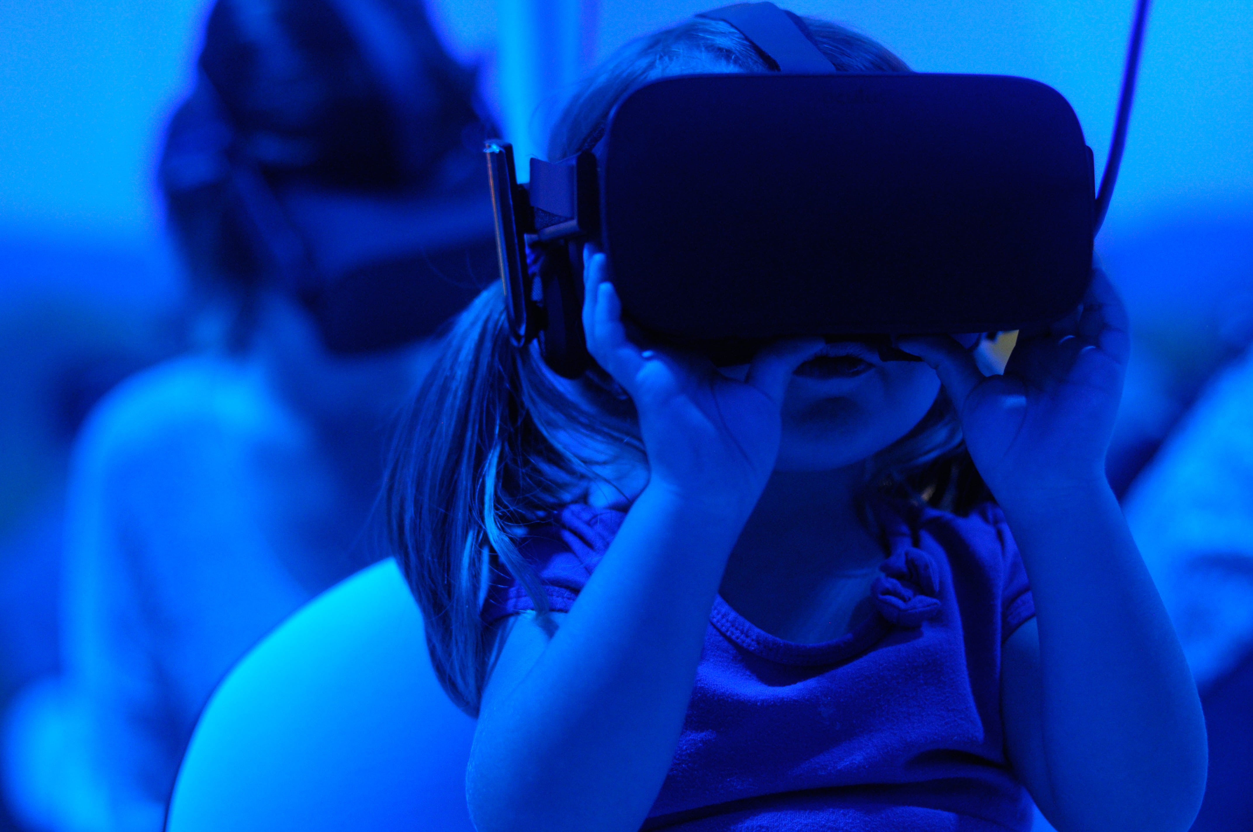 females, indoors, close-up, looking, front view, women, blue, headshot, adult, technology, 3-d glasses, hand, offspring, girl, child, 4K, childhood, communication, HD Wallpaper