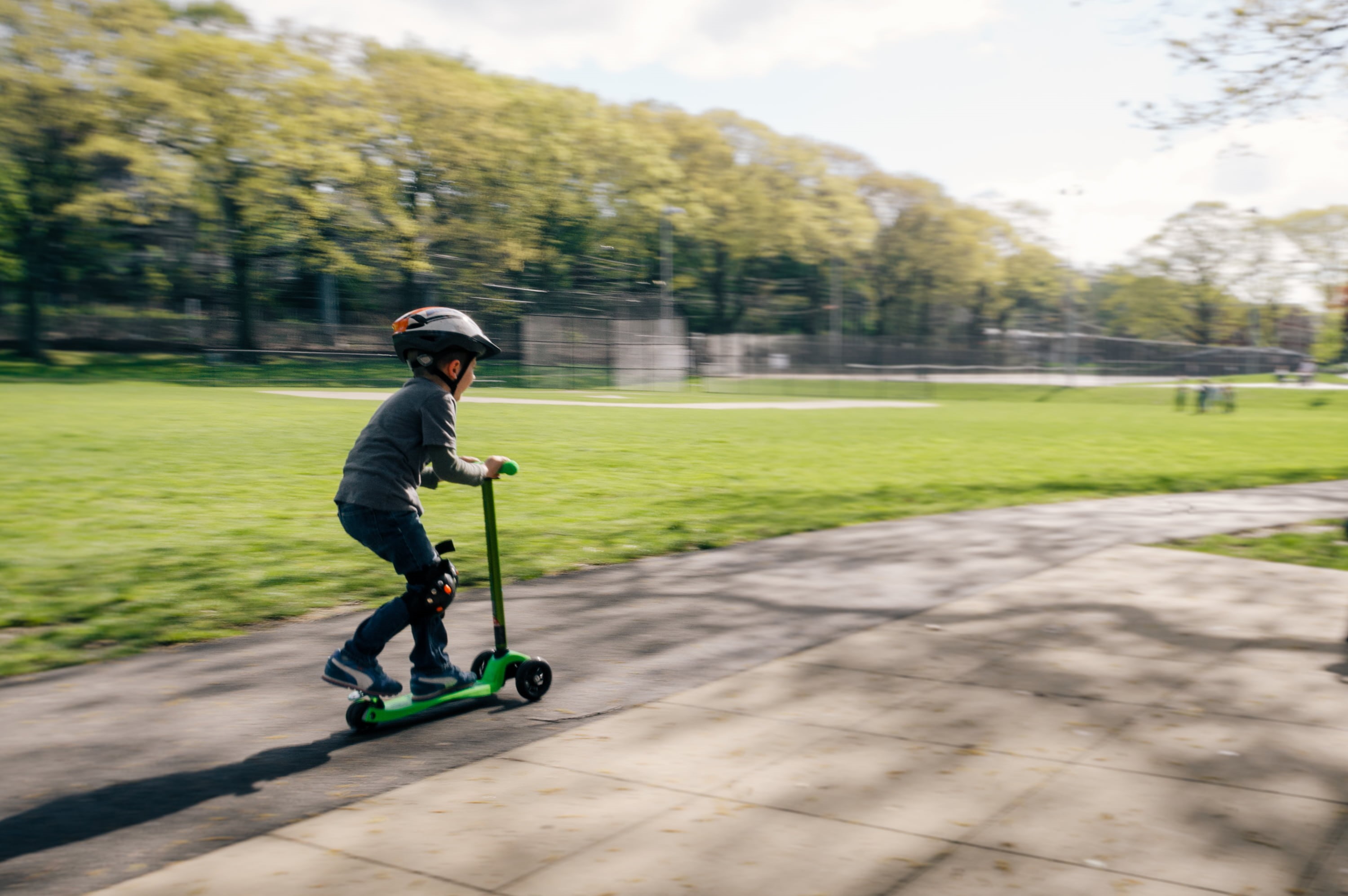 bicycle, scooter, full length, plant, daylight, cycling, blur, men, landscape, park, casual clothing, tree, helmet, wheels, riding, trees, ride, person, HD Wallpaper