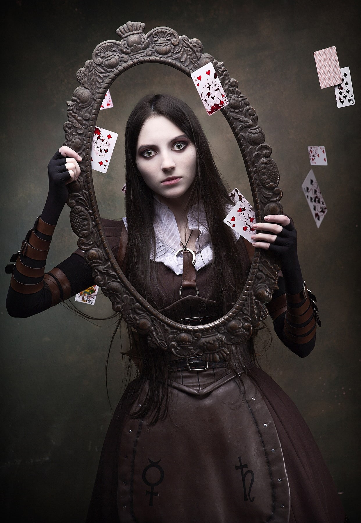 cosplay, Alice Through the Looking Glass, portrait, fantasy girl, hair, one person, hairstyle, beauty, American McGees Alice, front view, looking at camera, Phone HD Wallpaper