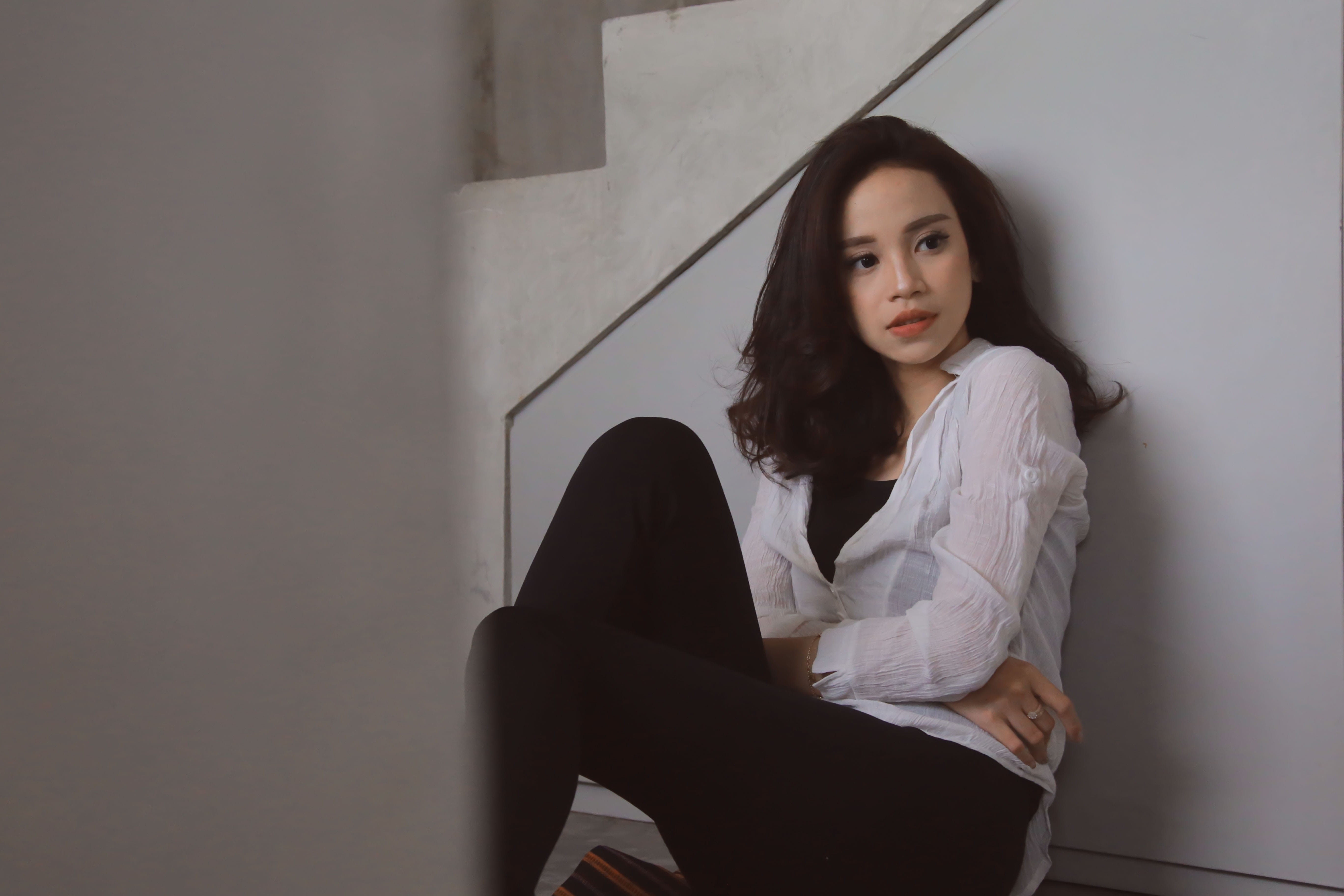 woman, portrait, button, person, women, photoshoot, looking at camera, shirt, facial expression, model, casual clothing, studio, wall - building feature, HD Wallpaper