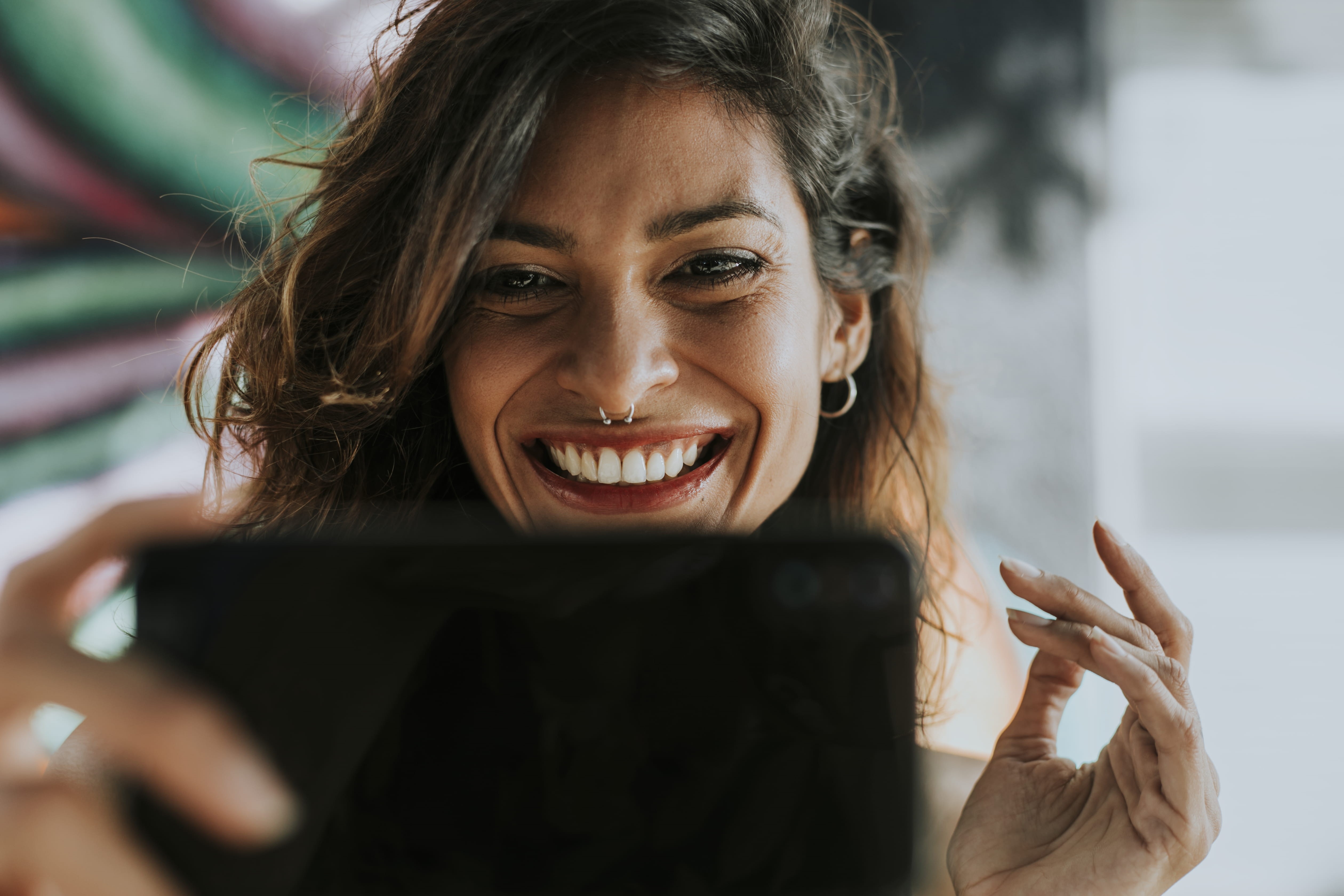 working, cute, brown Hair, selfie, only Women, confidence, holding, one Young Woman Only, caucasian Ethnicity, wireless Technology, bokeh, smartphone, smart Phone, HD Wallpaper
