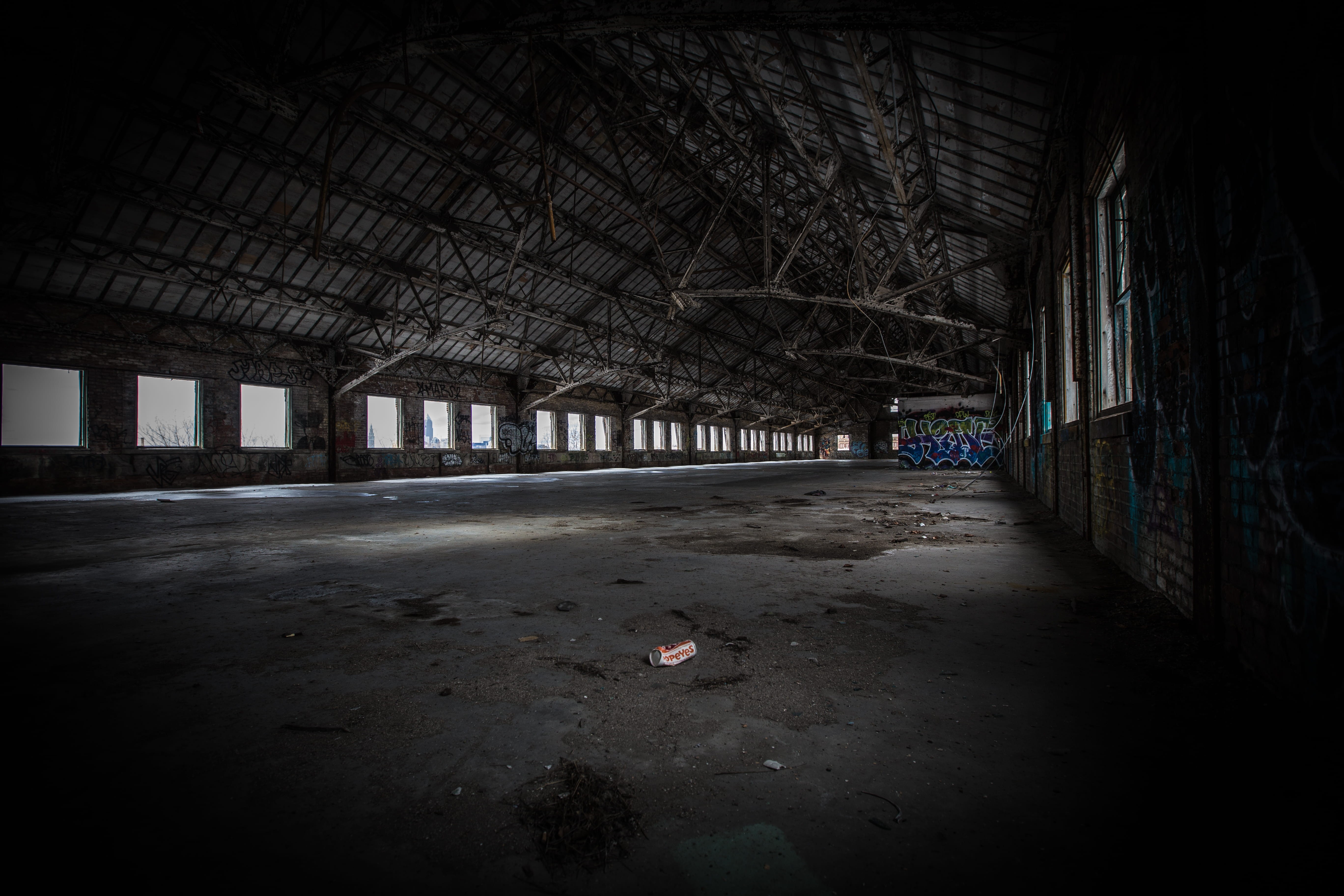 architecture, abandoned, dark, dirty, absence, empty, decaying, indoors, messy, unhygienic, day, steel, deterioration, obsolete, bad condition, walls, ceiling, HD Wallpaper