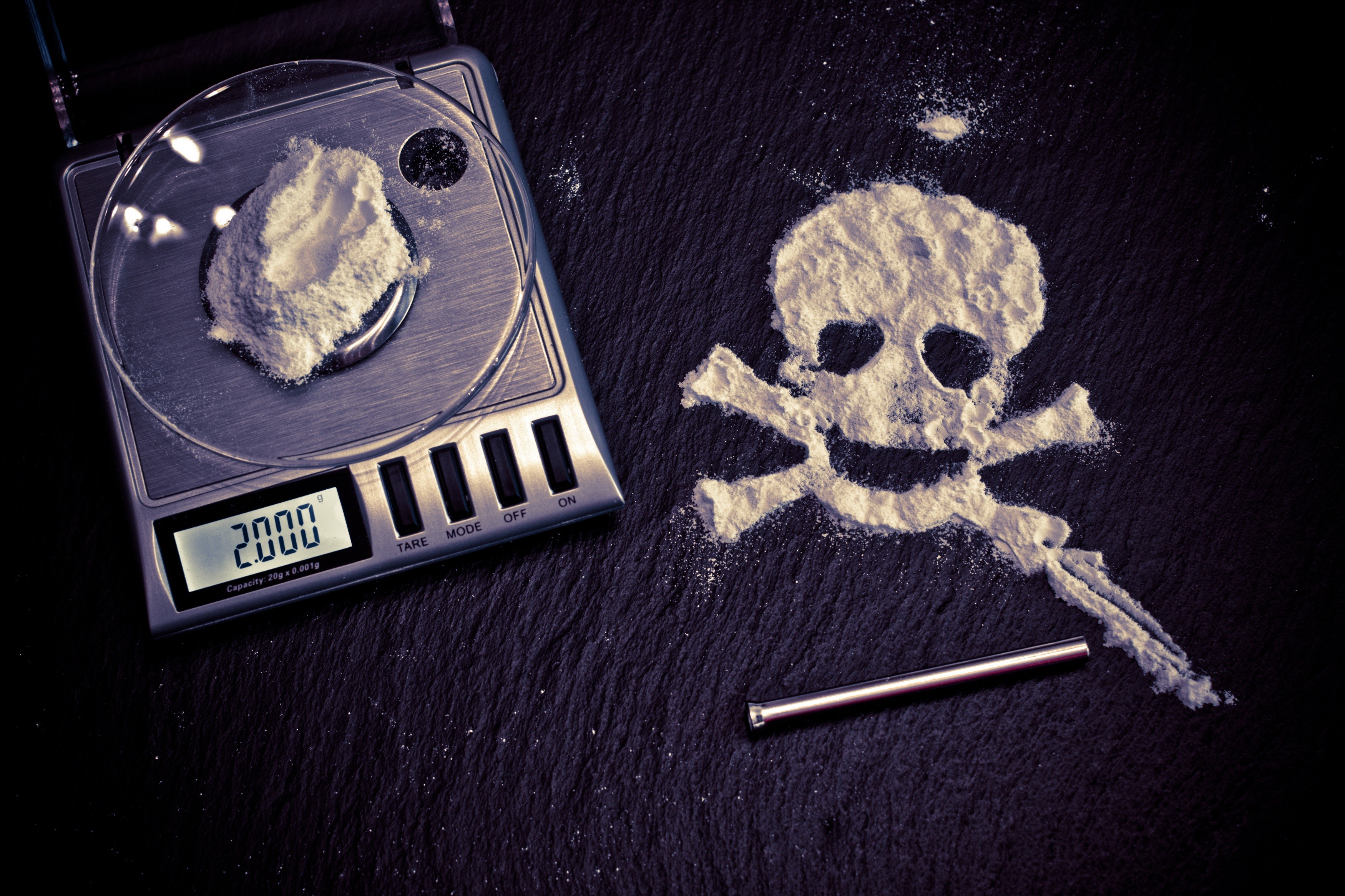 plate, digital, celebration, dessert, table, no people, sweet, scale, fine horizontal, cocaine, christmas, human representation, drugs, still life, risk, HD Wallpaper