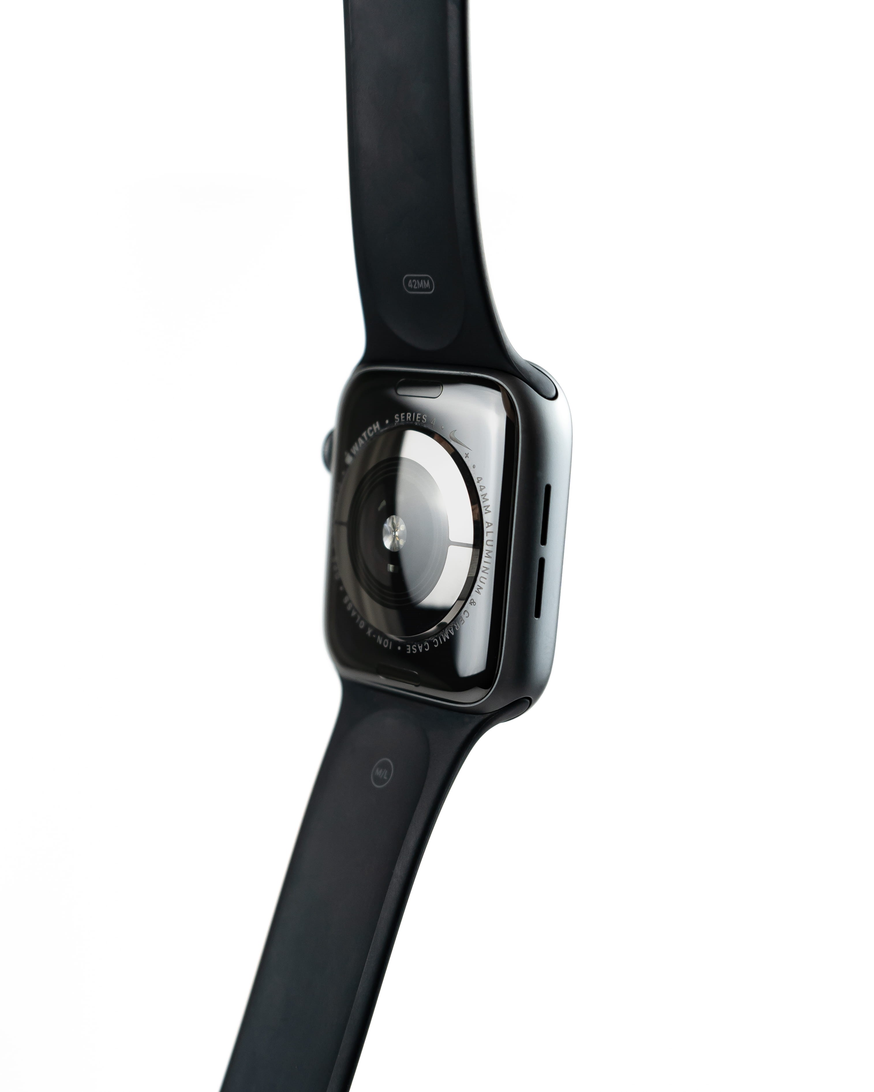 studio shot, light, hand tool, band, apple, clean, smart, work tool, copy space, minimalist, tool, watch, sport, simple, no people, white, product photography, Phone HD Wallpaper