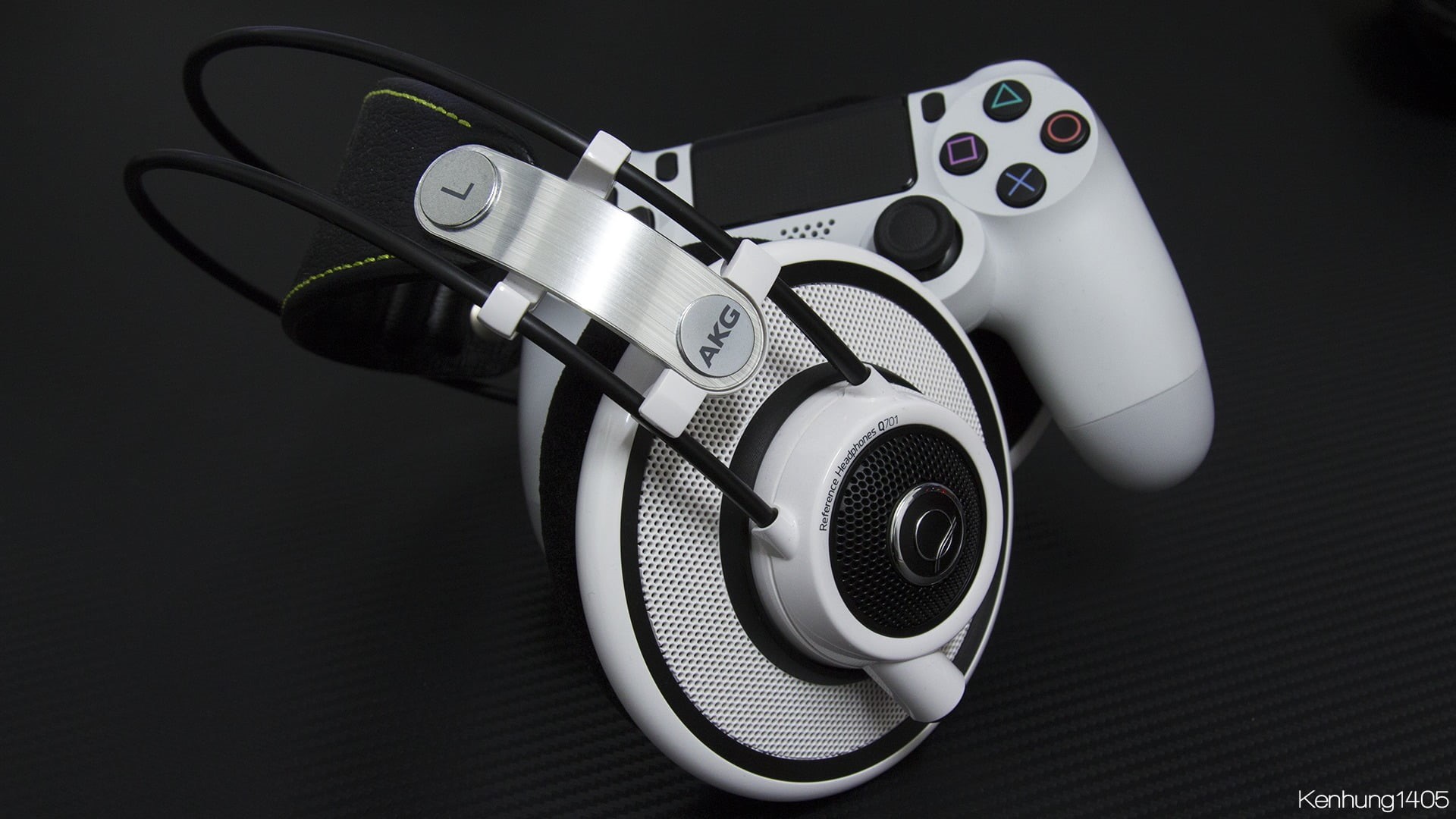 black background, still life, DualShock 4, equipment, indoors, man made, 1080P, white, arts culture and entertainment, PlayStation 4, single object, AKG Q701, HD Wallpaper