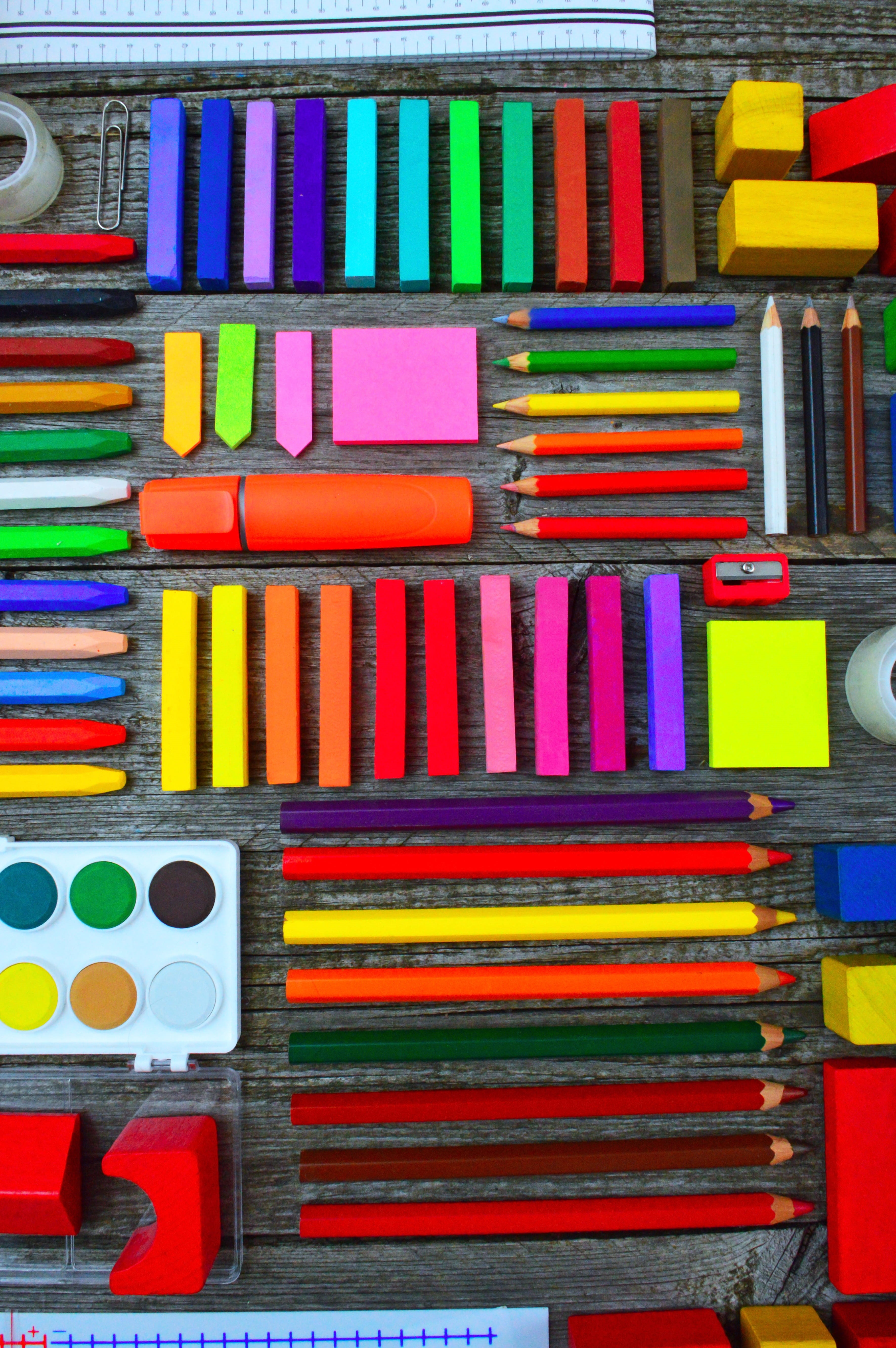 large group of objects, school starts, high angle view, watercolor, indoors, close-up, creative, childhood, stack, pencil, school supplies, brush, choice, Phone HD Wallpaper