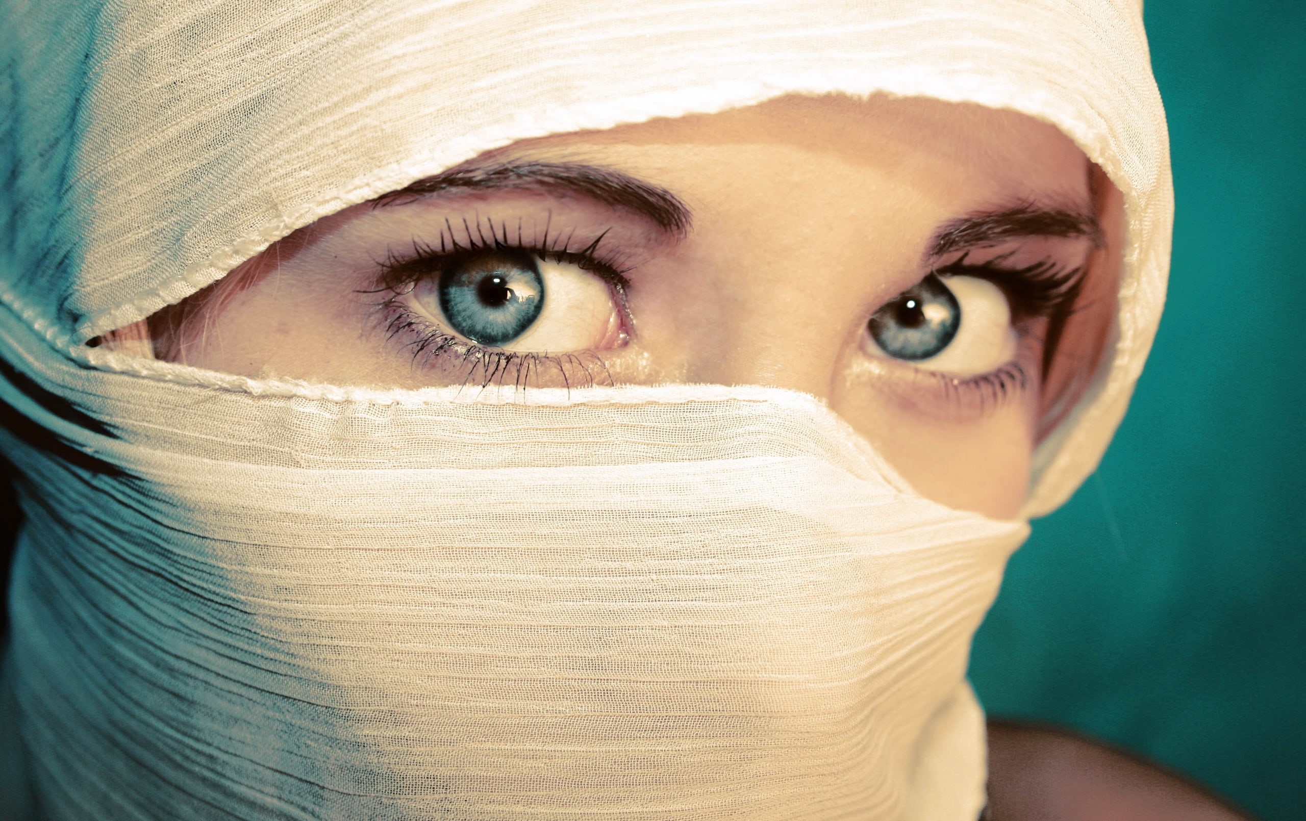 caucasian Ethnicity, religious Veil, body part, looking At Camera, eyelid, tuareg, eyesight, close-up, islam, blue, studio Shot, teenager, human Face, eye, HD Wallpaper