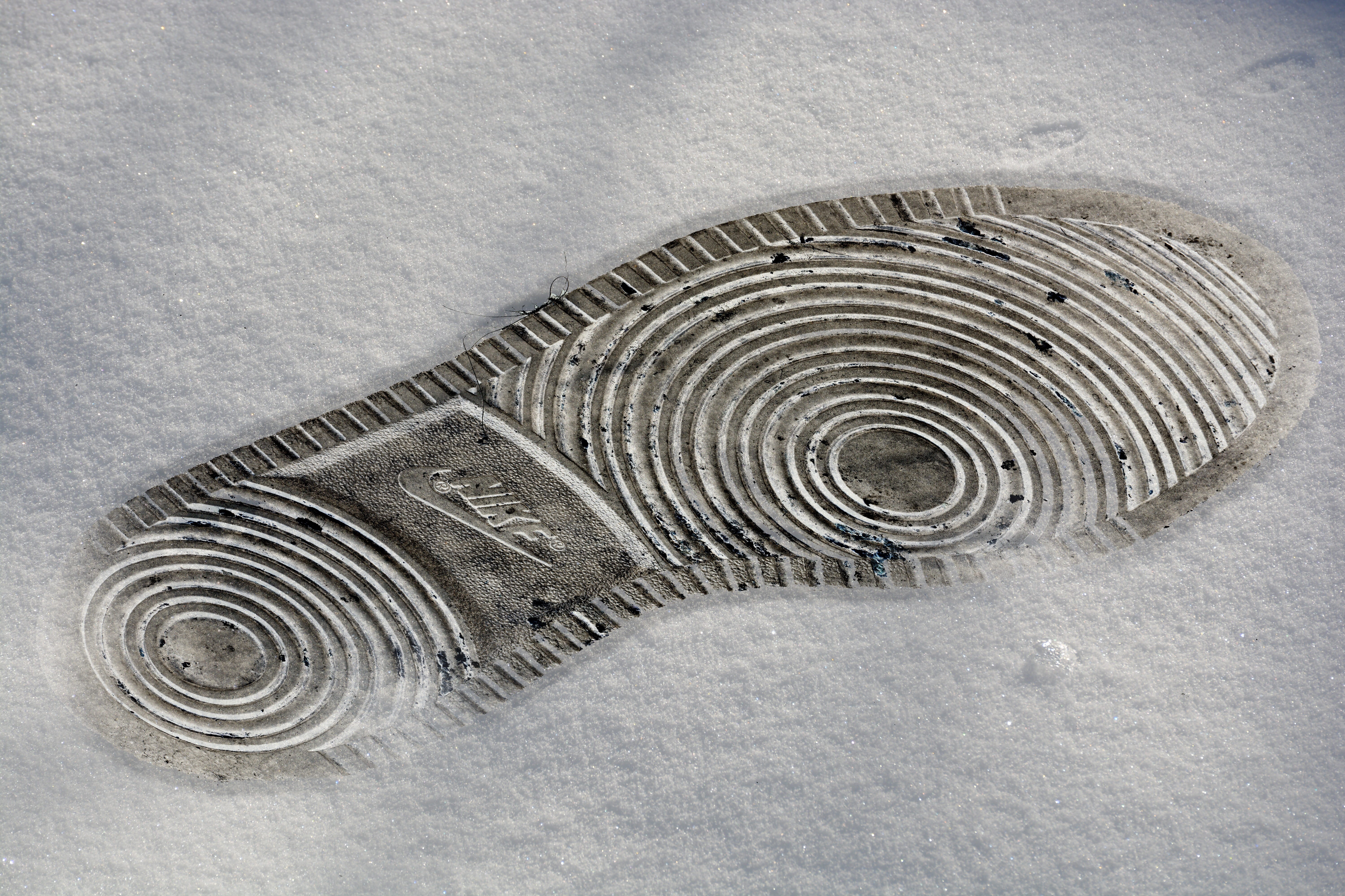 identification, studio shot, security, day, force, pattern, 5K, relief, architecture, reprint, footprint, geometric shape, circle, high angle view, shape, HD Wallpaper