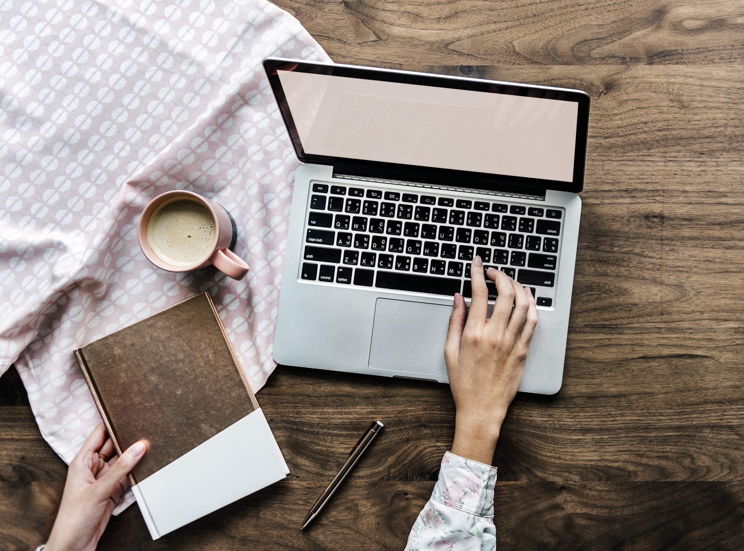 portable information device, milk tea, searching, wood - material, person, social media, coffee - drink, directly above, macbook, communication, writer, HD Wallpaper