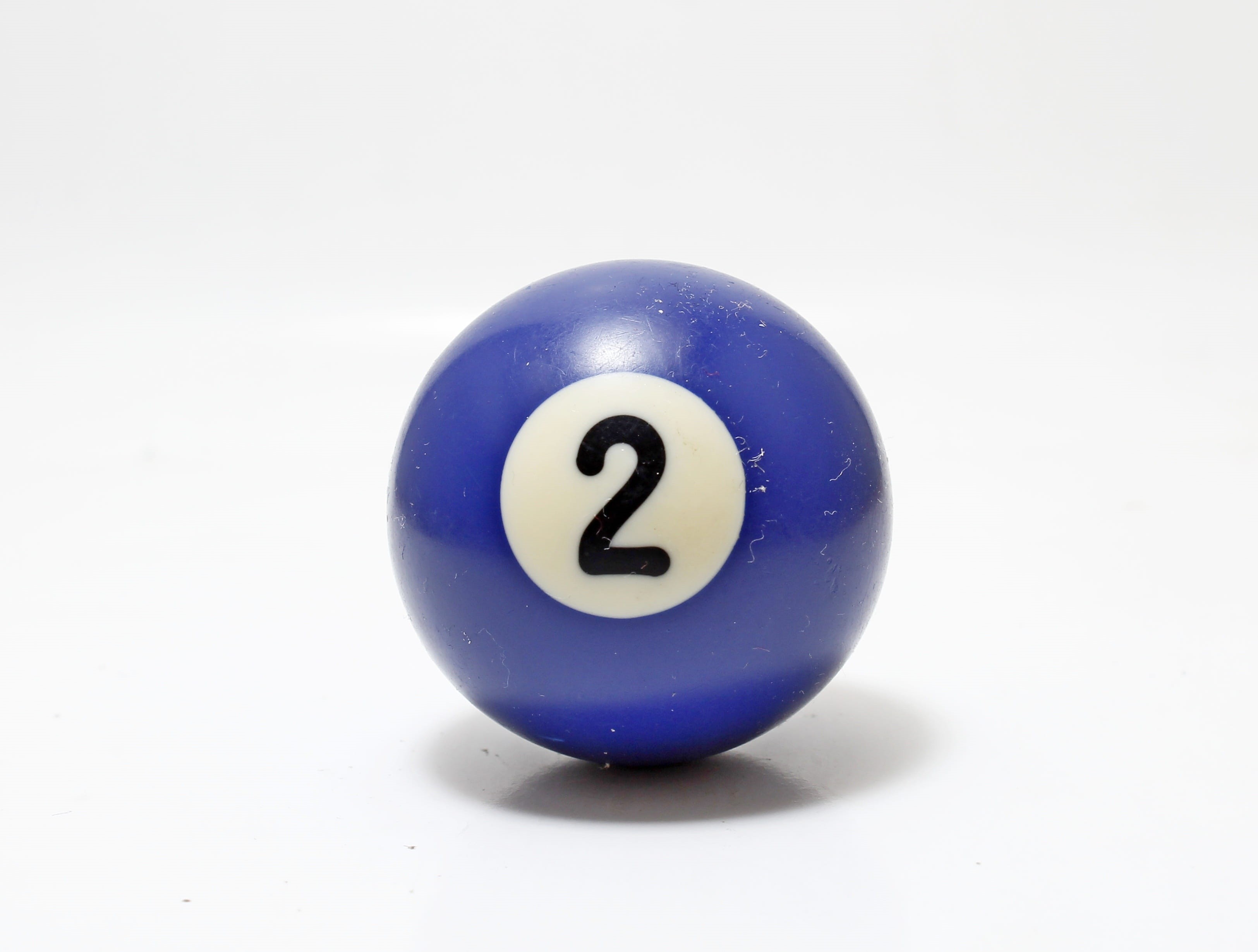 happy, single object, 2K, close-up, leisure Games, cue, child, Pool, joy, Ball, pool table, blue, pool ball, playground, Play, Game, playful, white color, HD Wallpaper