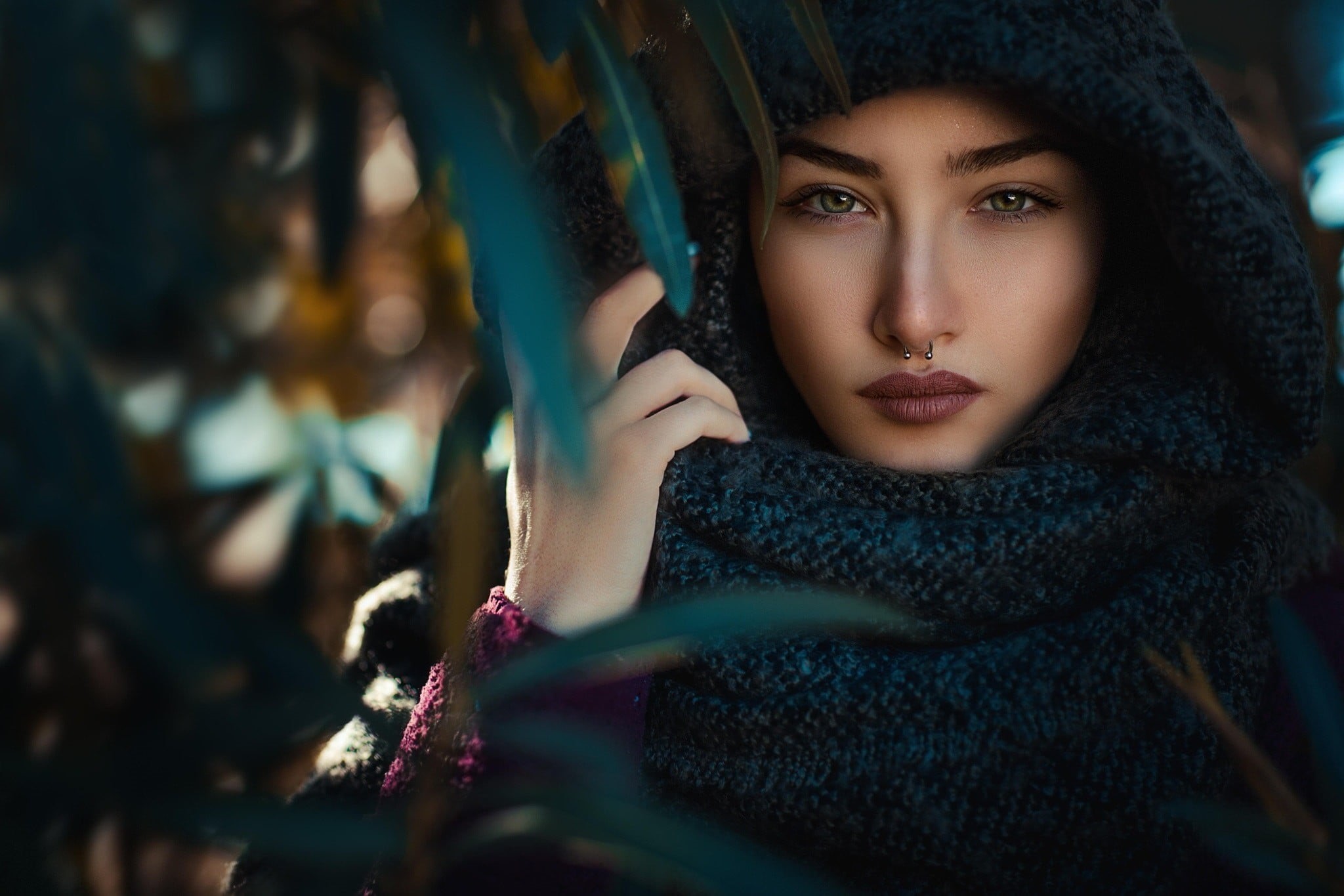 face, nose rings, looking at camera, fashion, real people, outdoors, women, leisure activity, looking, front view, portrait, lifestyles, contemplation, HD Wallpaper